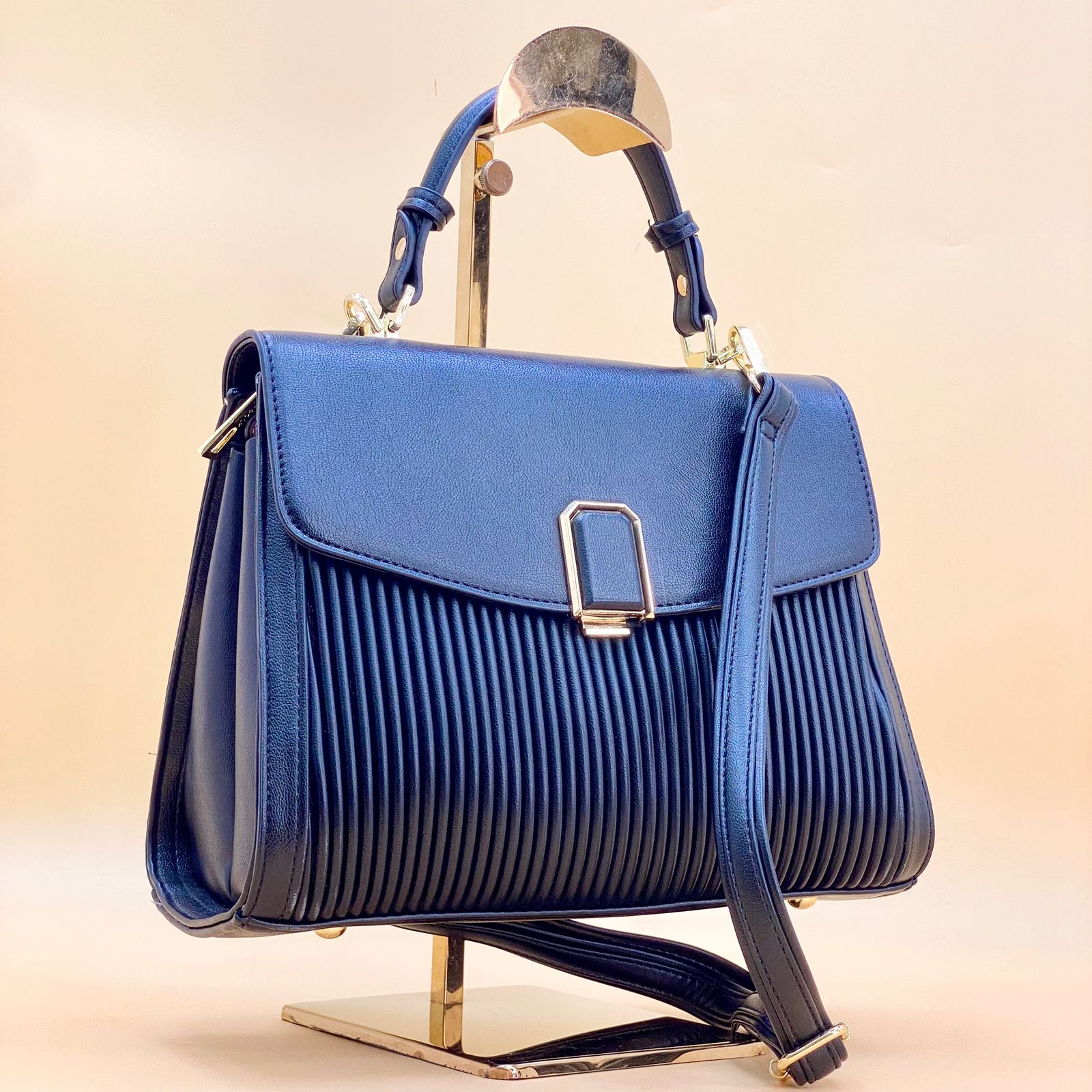 2024 Women's Handbags - B528