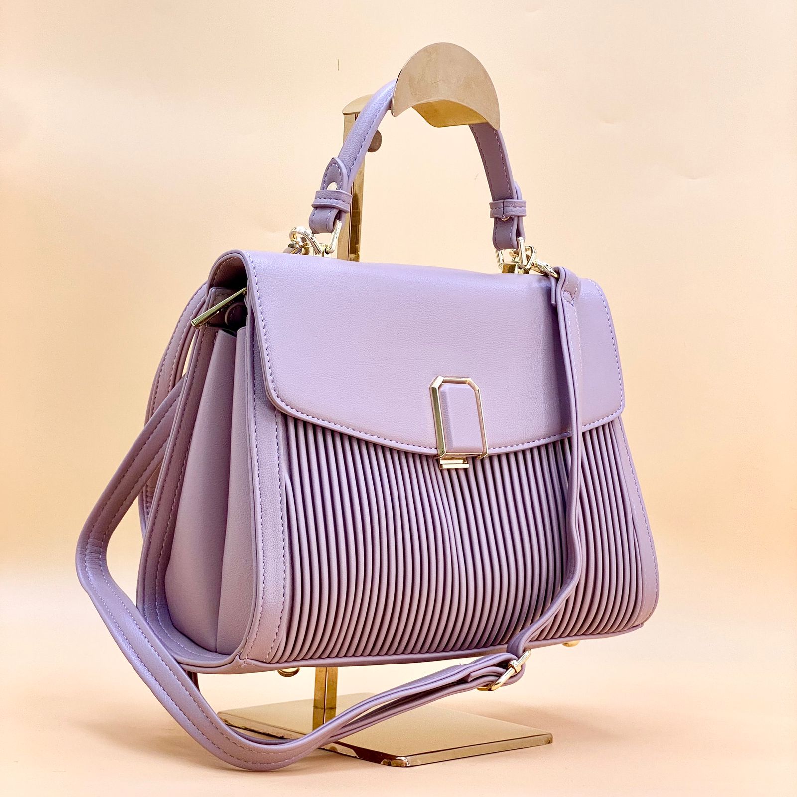 2024 Women's Handbags - B528