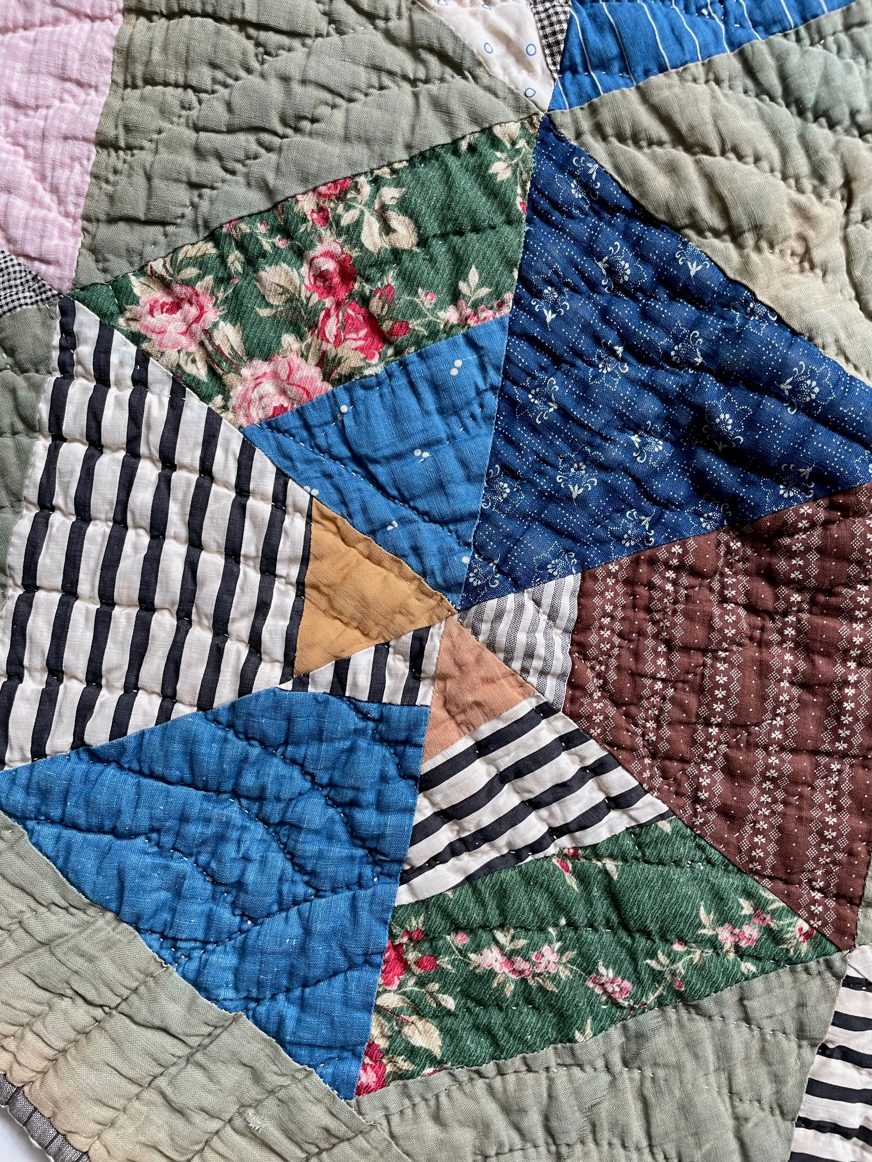 Unique Antique 1880s-1900s Hexagon Crazy Quilt