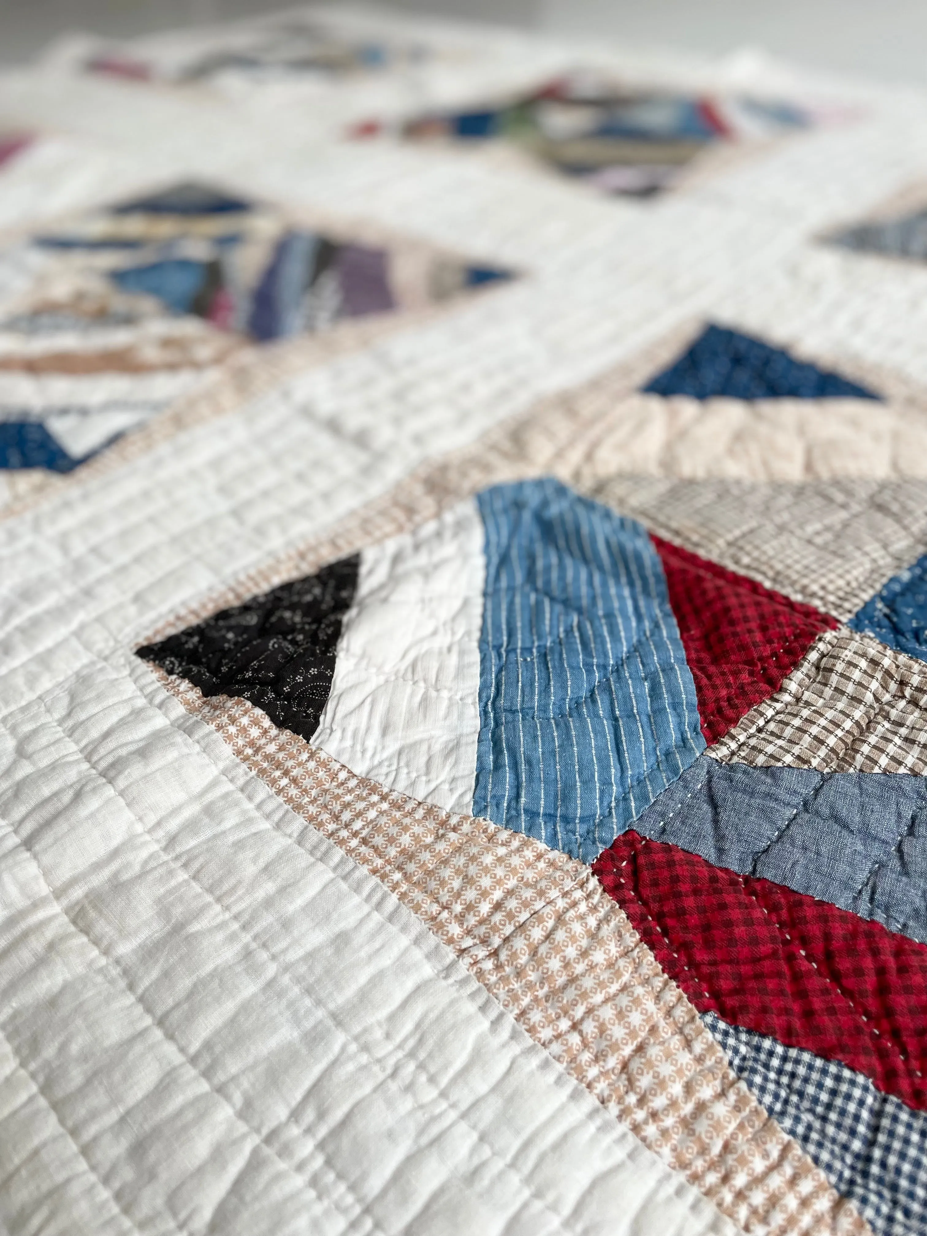 Exquisite Antique World Without End Quilt