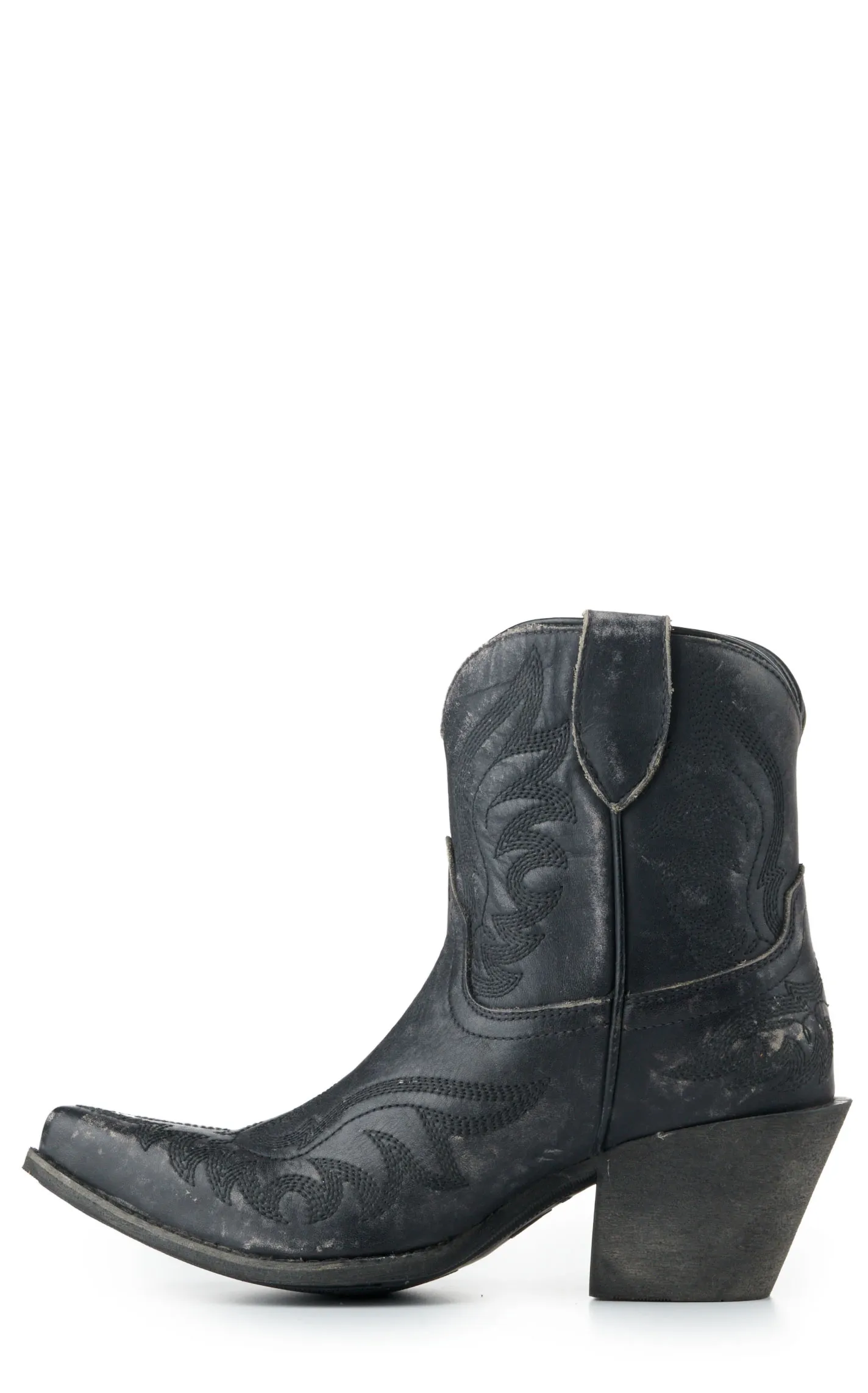 Ariat Women's Chandler Distressed Black Snip Toe Booties