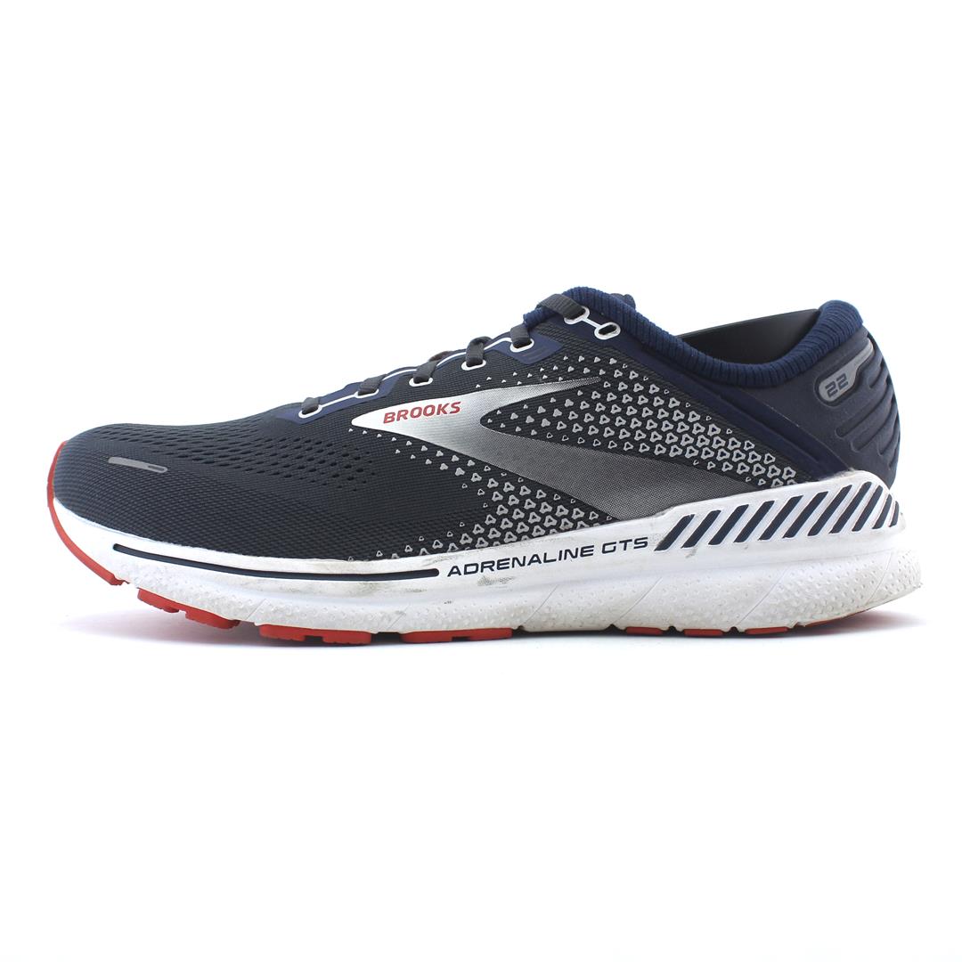 Brooks Adrenaline GTS 22 running shoe