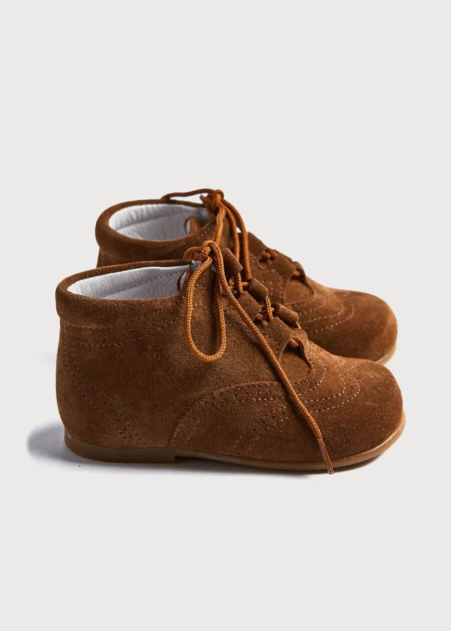 Brown Suede Oxford Baby Booties in Size 20-24EU