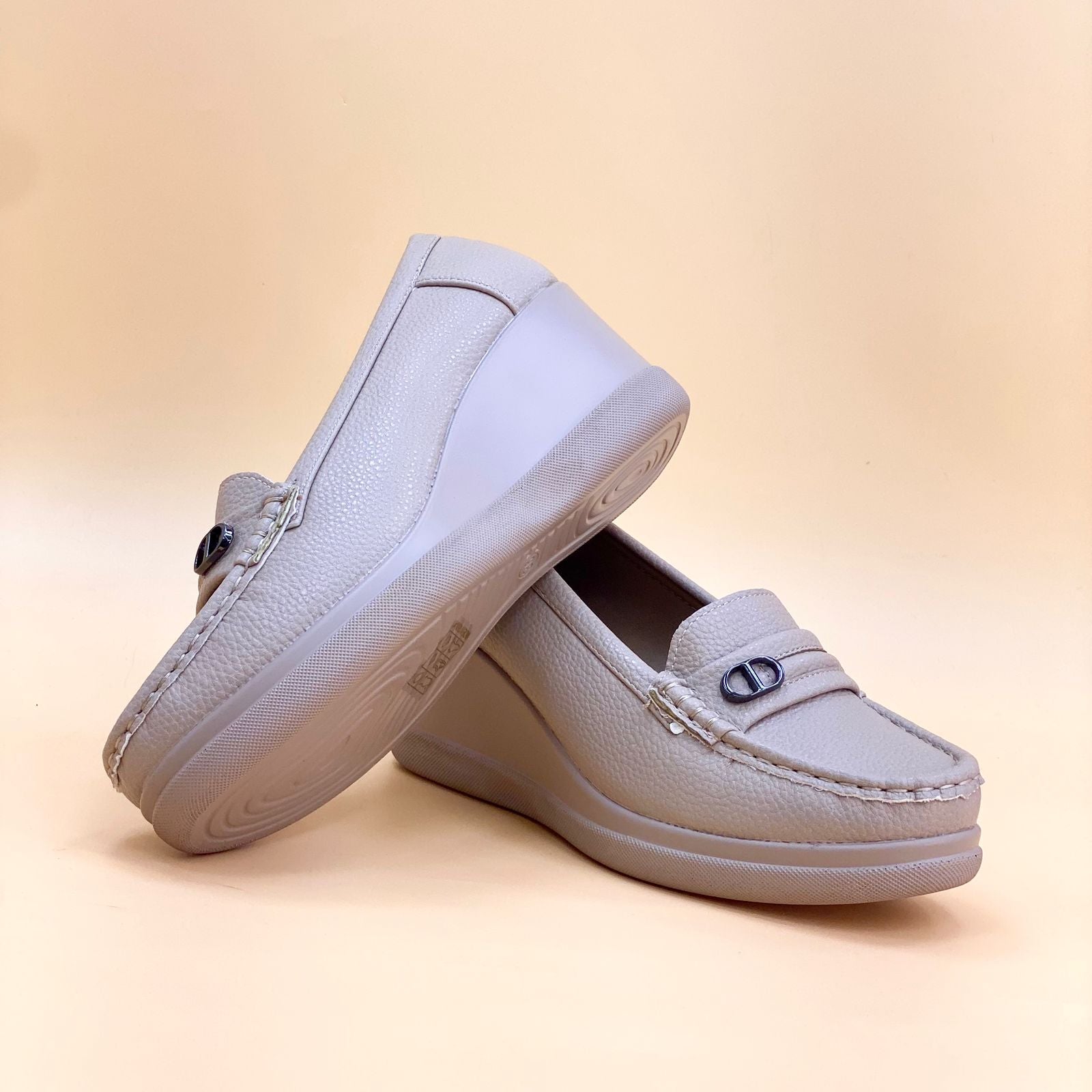 Buy Latest Women's Shoes Online - W714