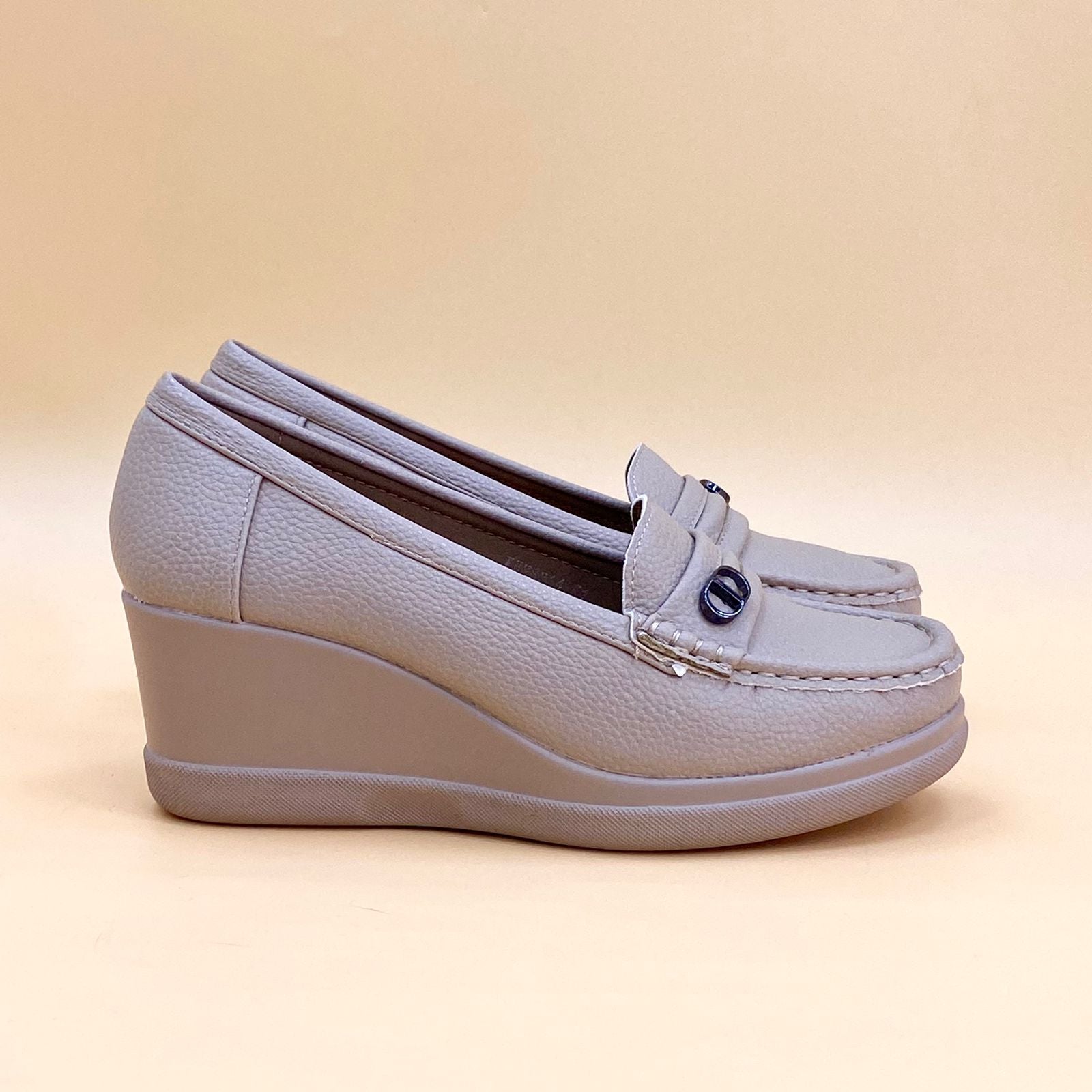 Buy Latest Women's Shoes Online - W714