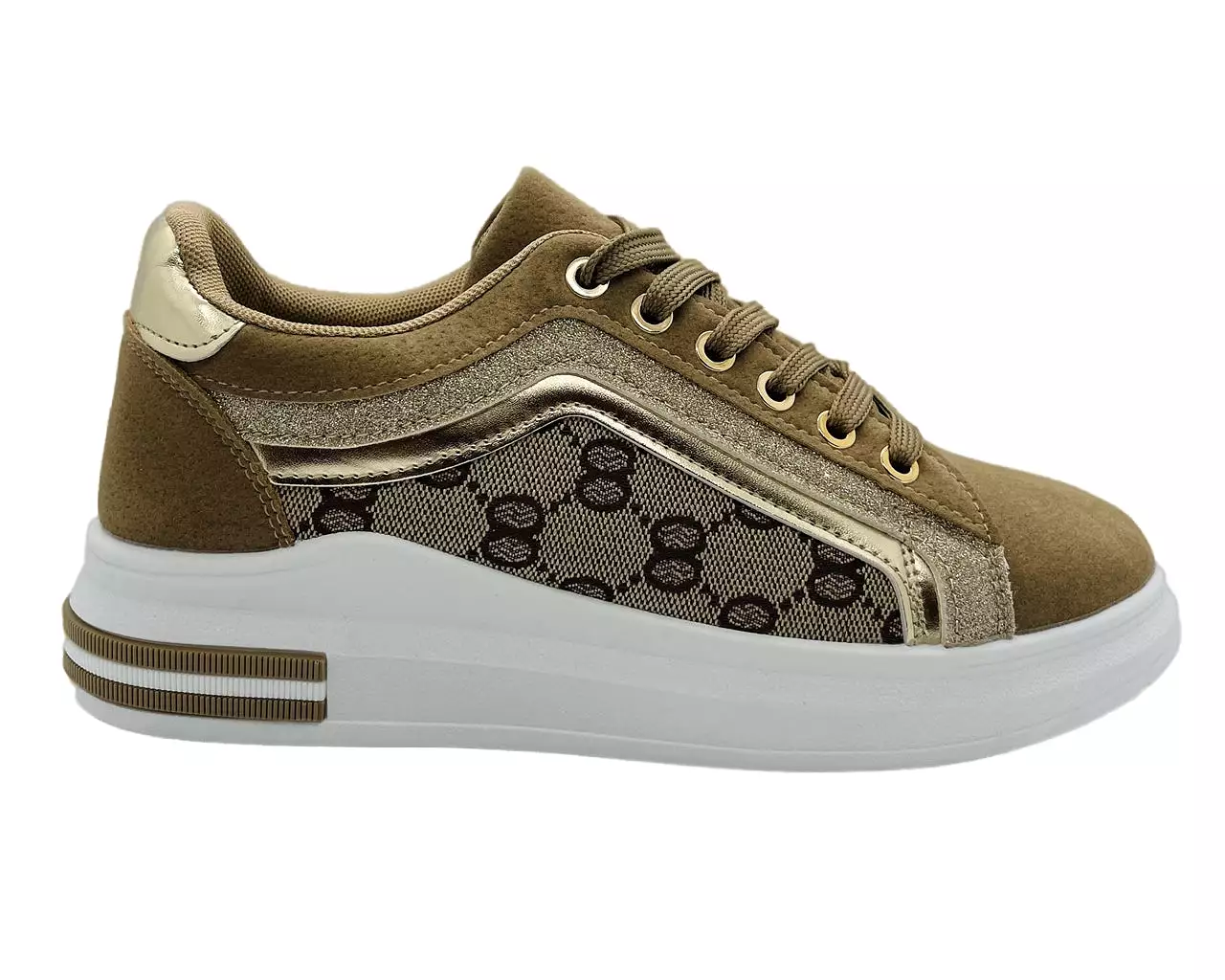 Casual lace-up trainers for women.