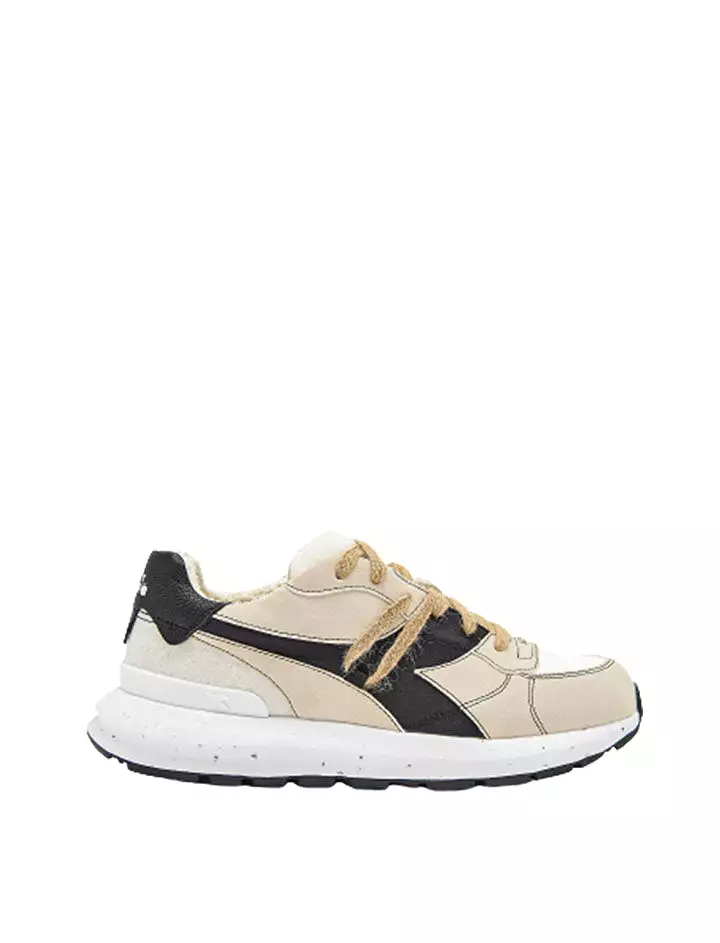 Diadora Women's Kmaro 42 Loop ACBC Trainers | Black and White