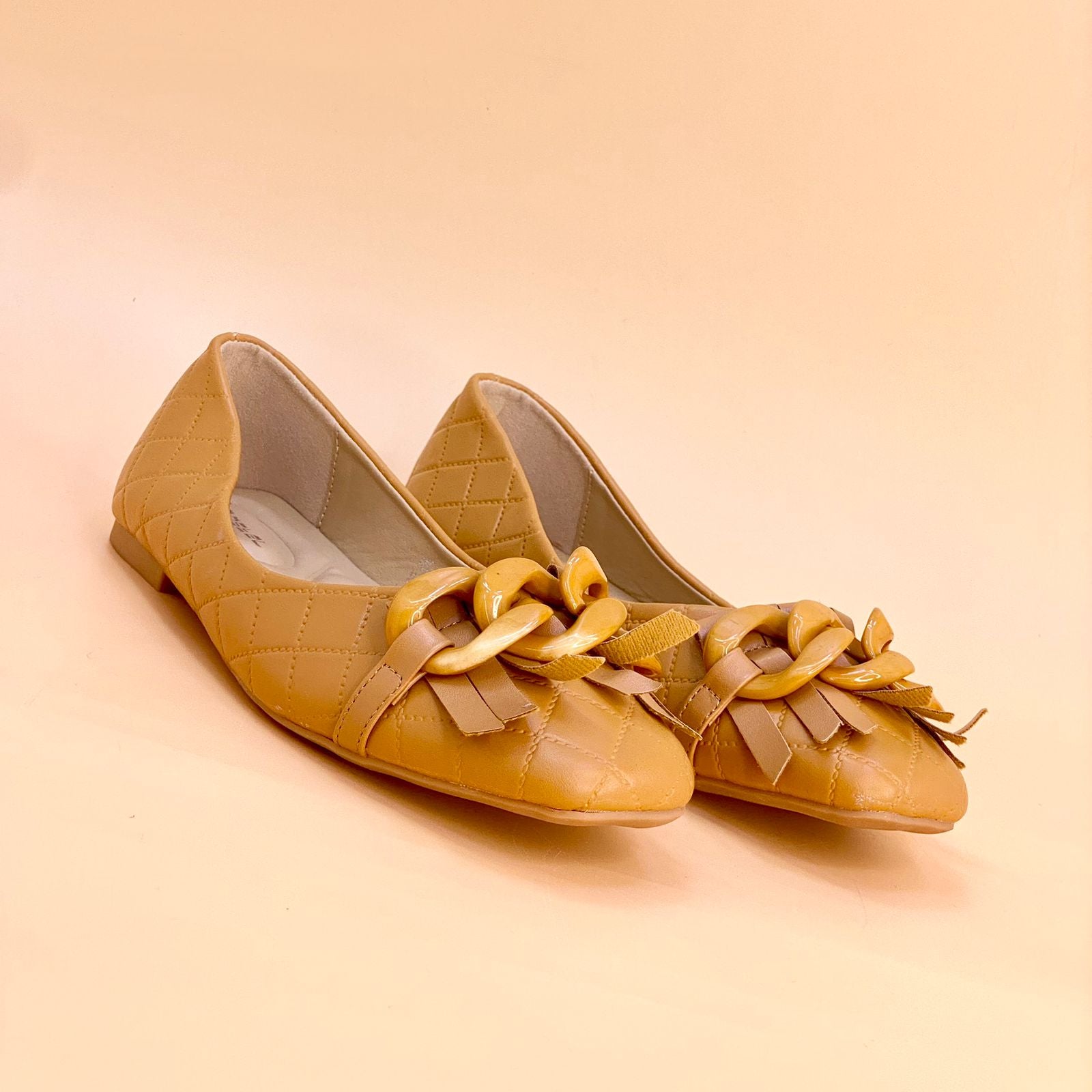 Flat Shoes for Women - Latest Arrivals W717