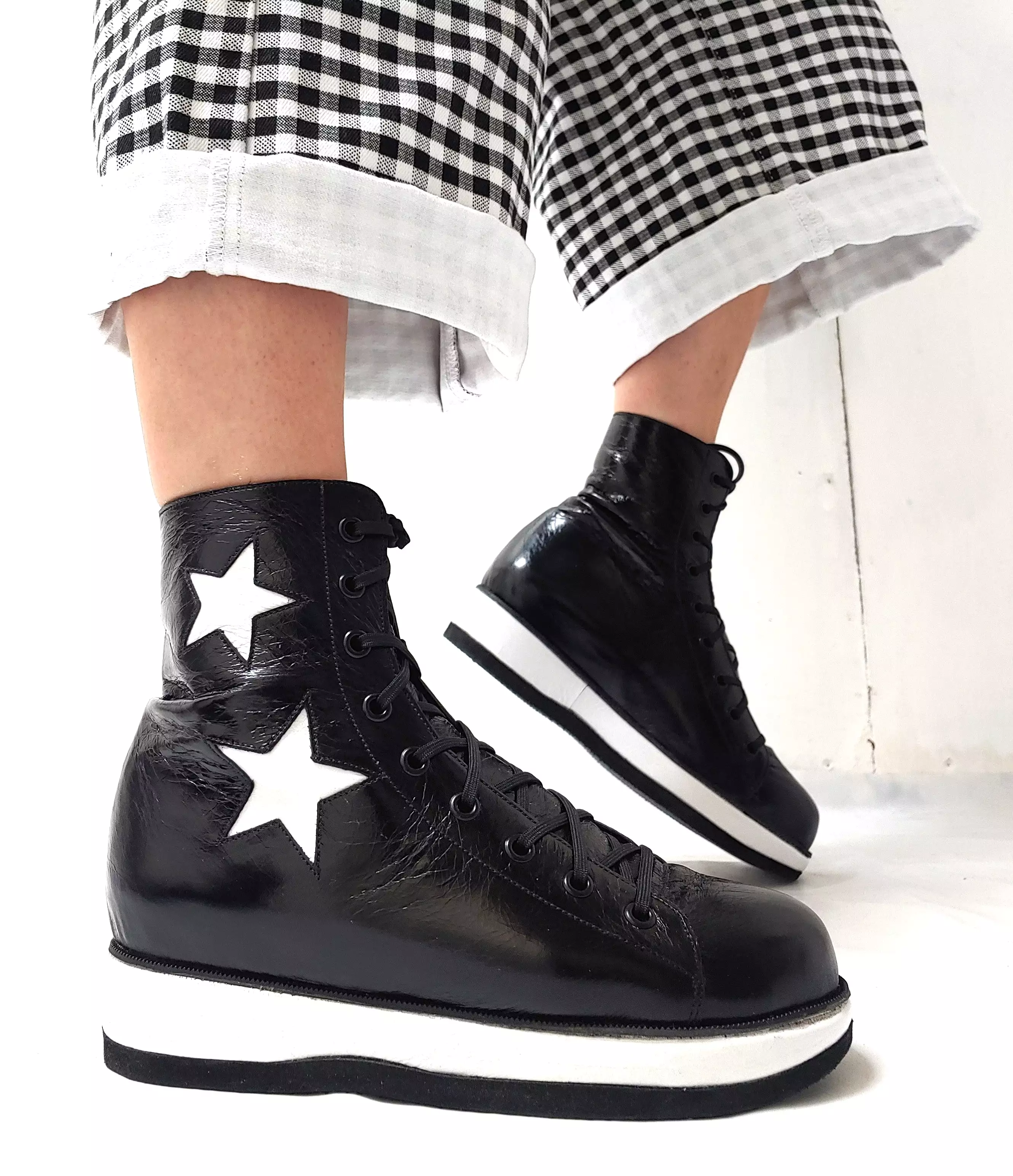 Harry Hi-Tops - Buy Trendy Hi-Top Sneakers Online at Affordable Prices.