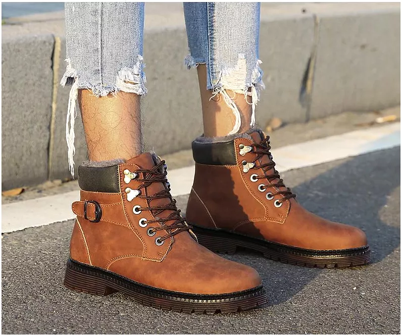 Leather Boots for Men: Warm and Stylish Solution