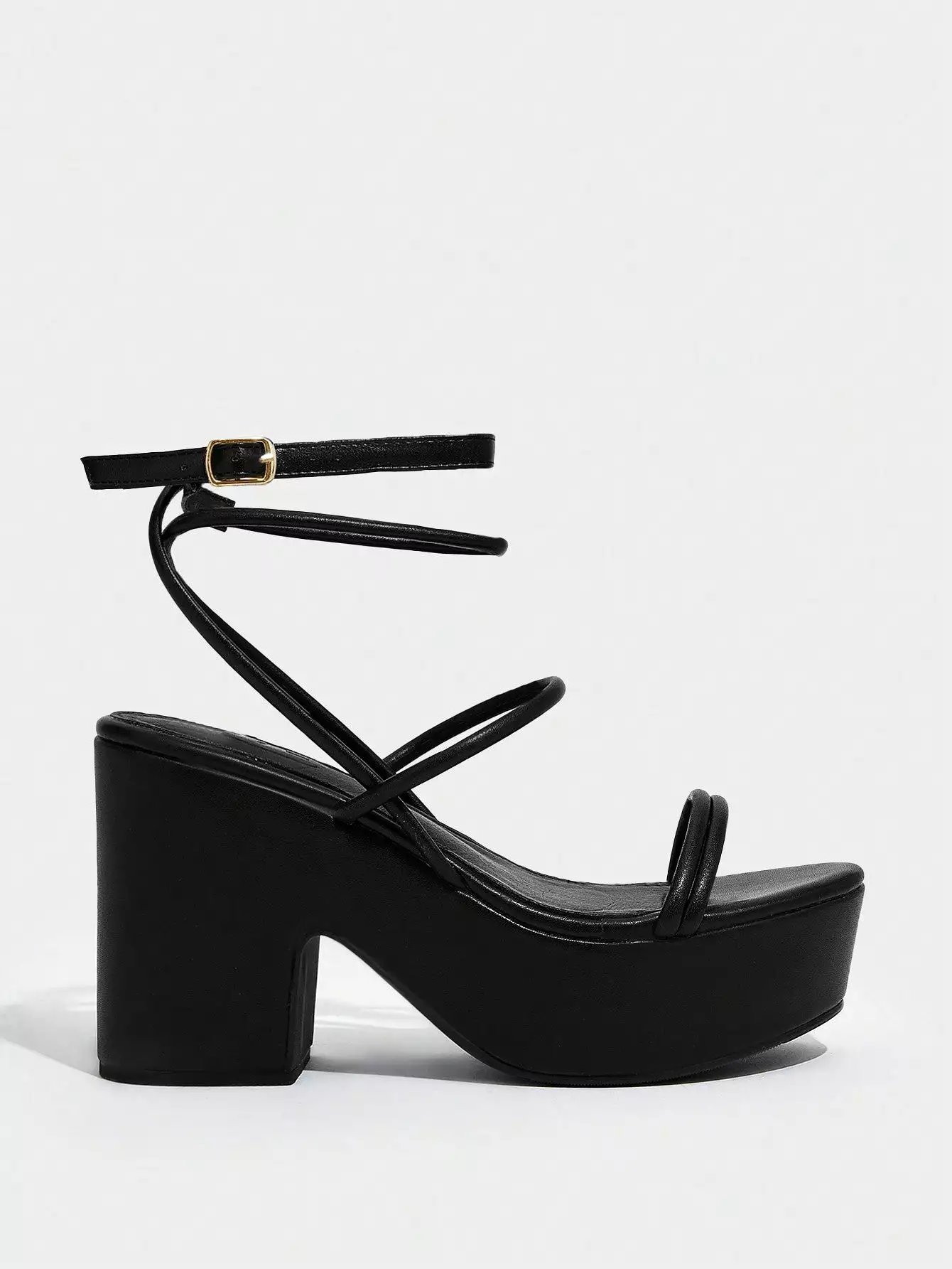 Minimalist Chunky Heeled Strappy Sandals for Women - Fashionable Black Sandals.