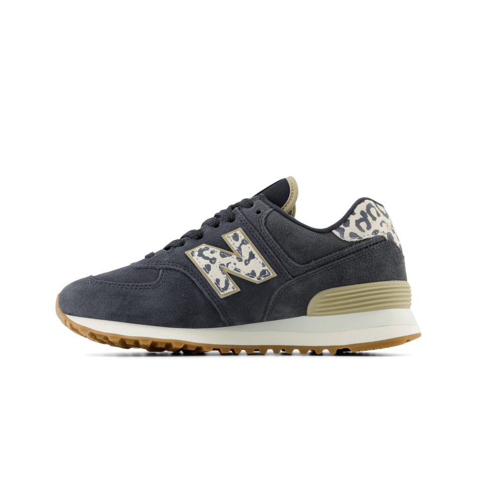 New Balance 574 Women's sneakers