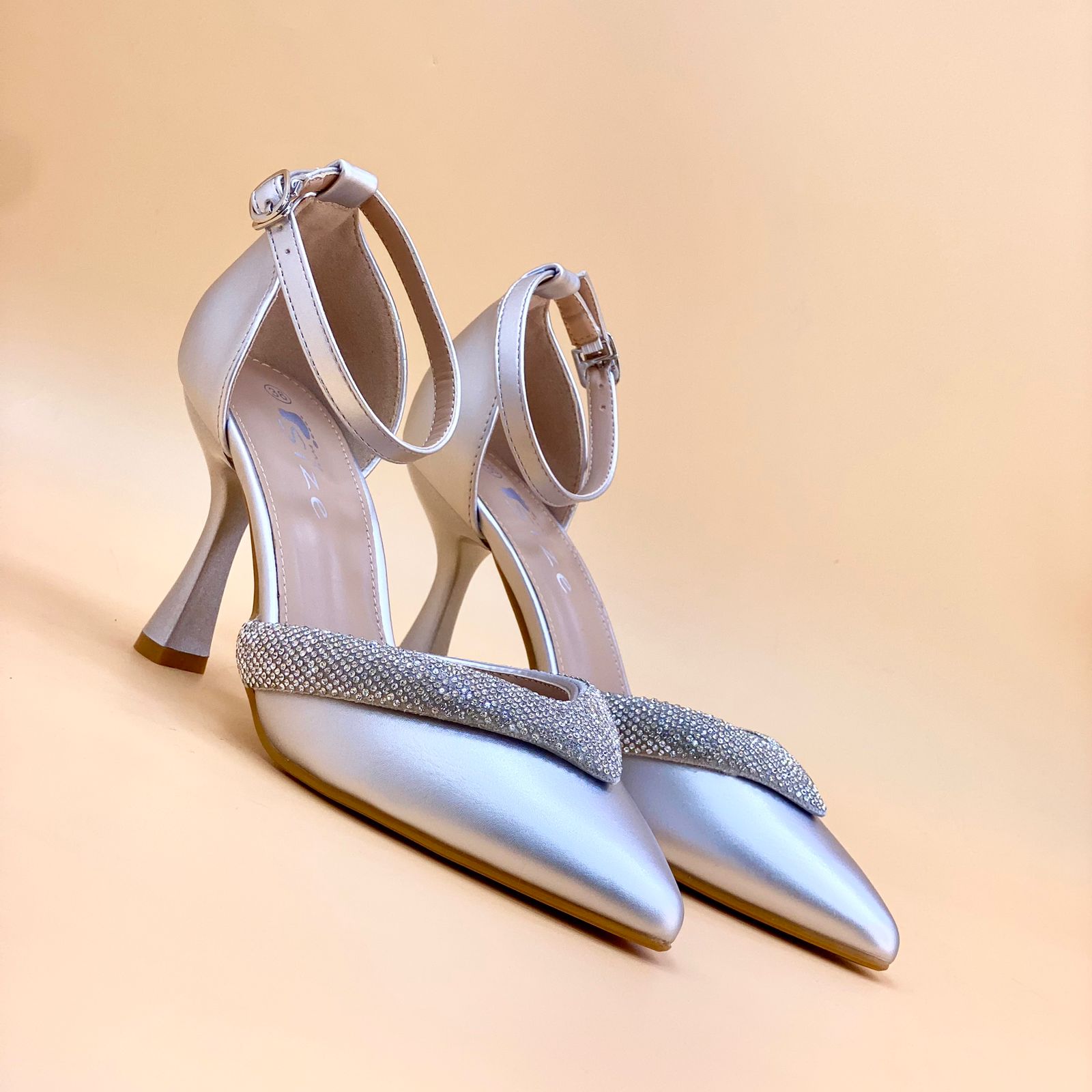 New Women's Heels - W104