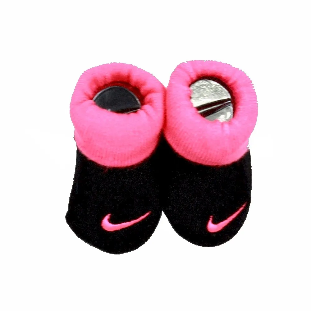 Nike Infant Girl's 3-Piece Set (Hat, OneZ & Booties) - Be The Spark