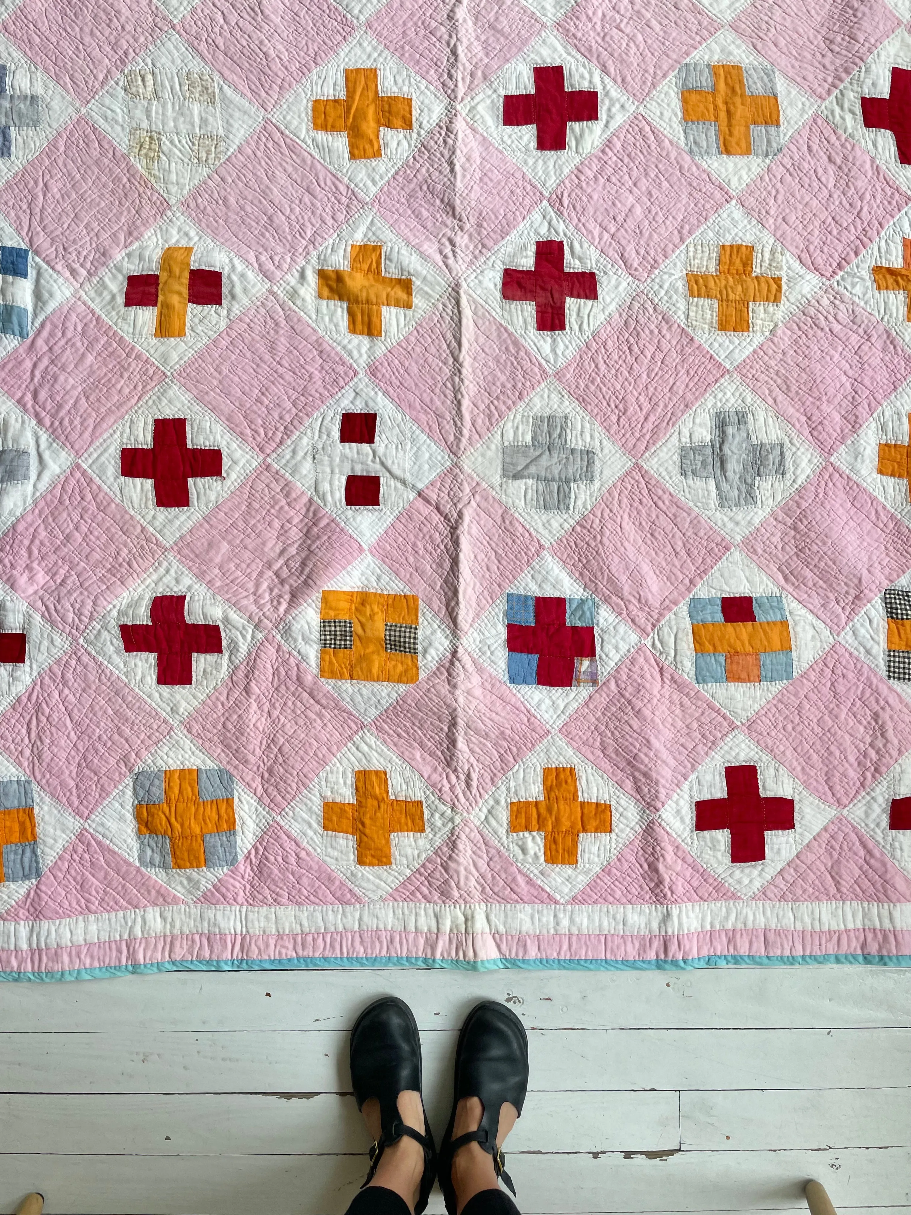 Patchwork Cross Quilt.