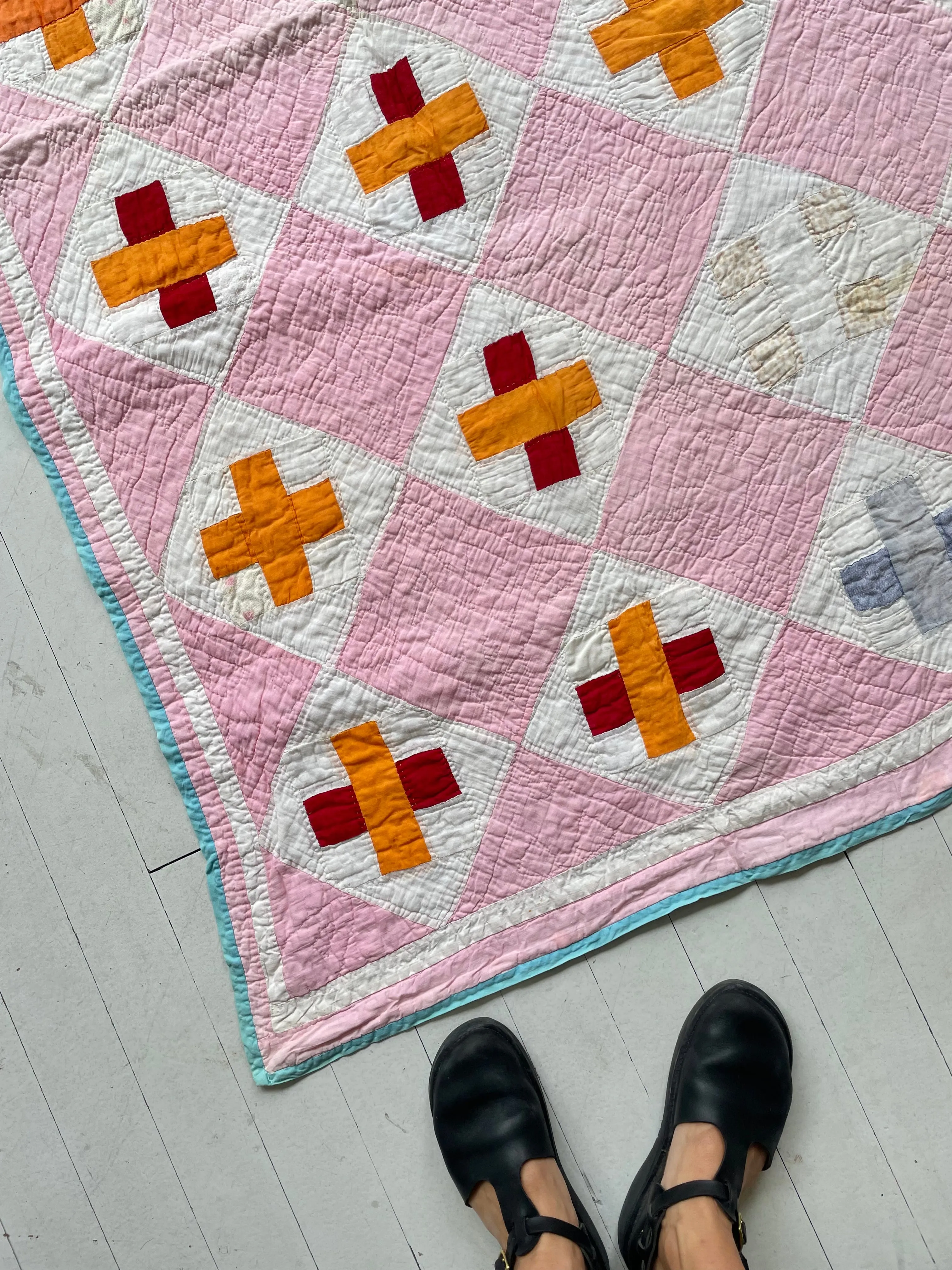 Patchwork Cross Quilt.