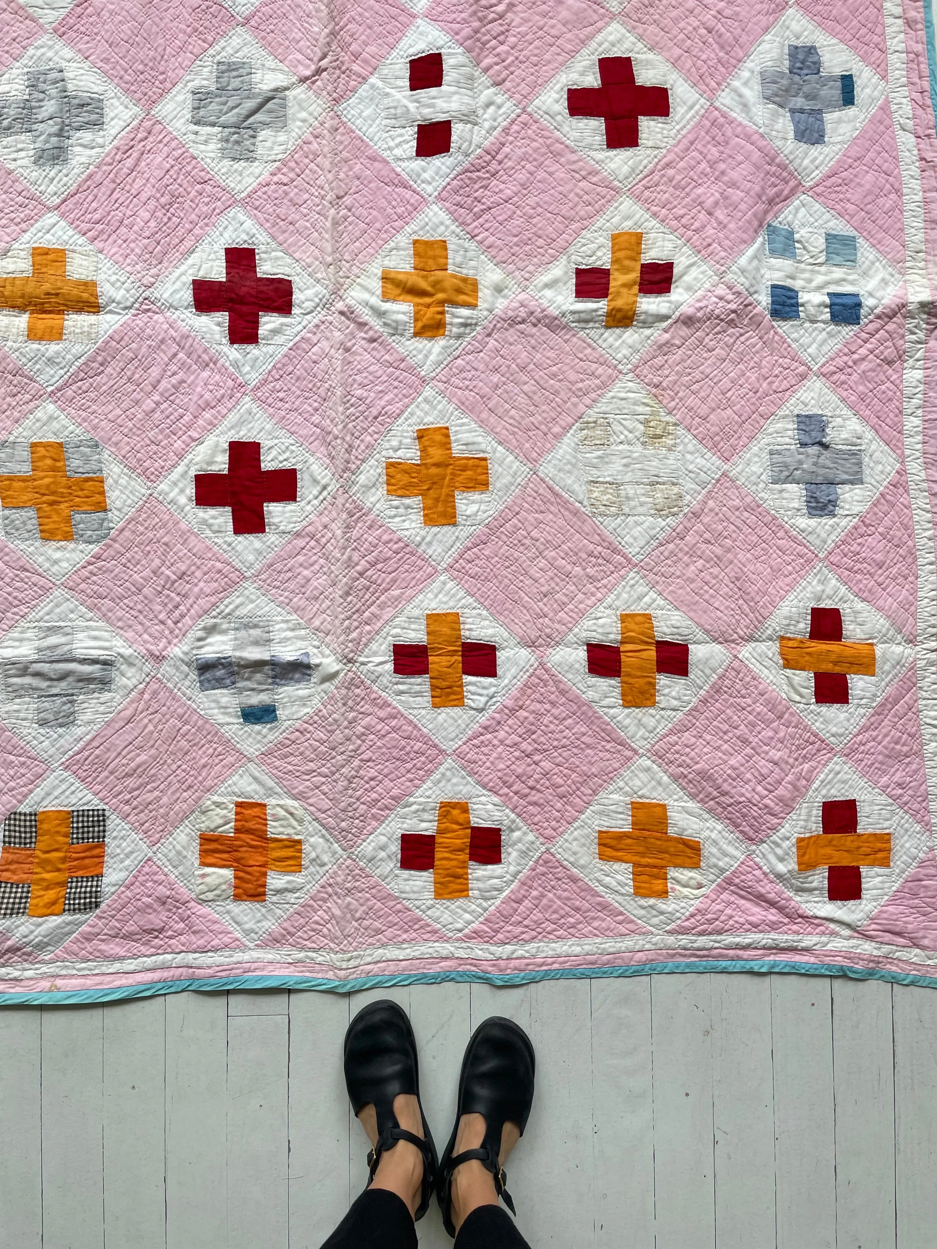 Patchwork Cross Quilt.