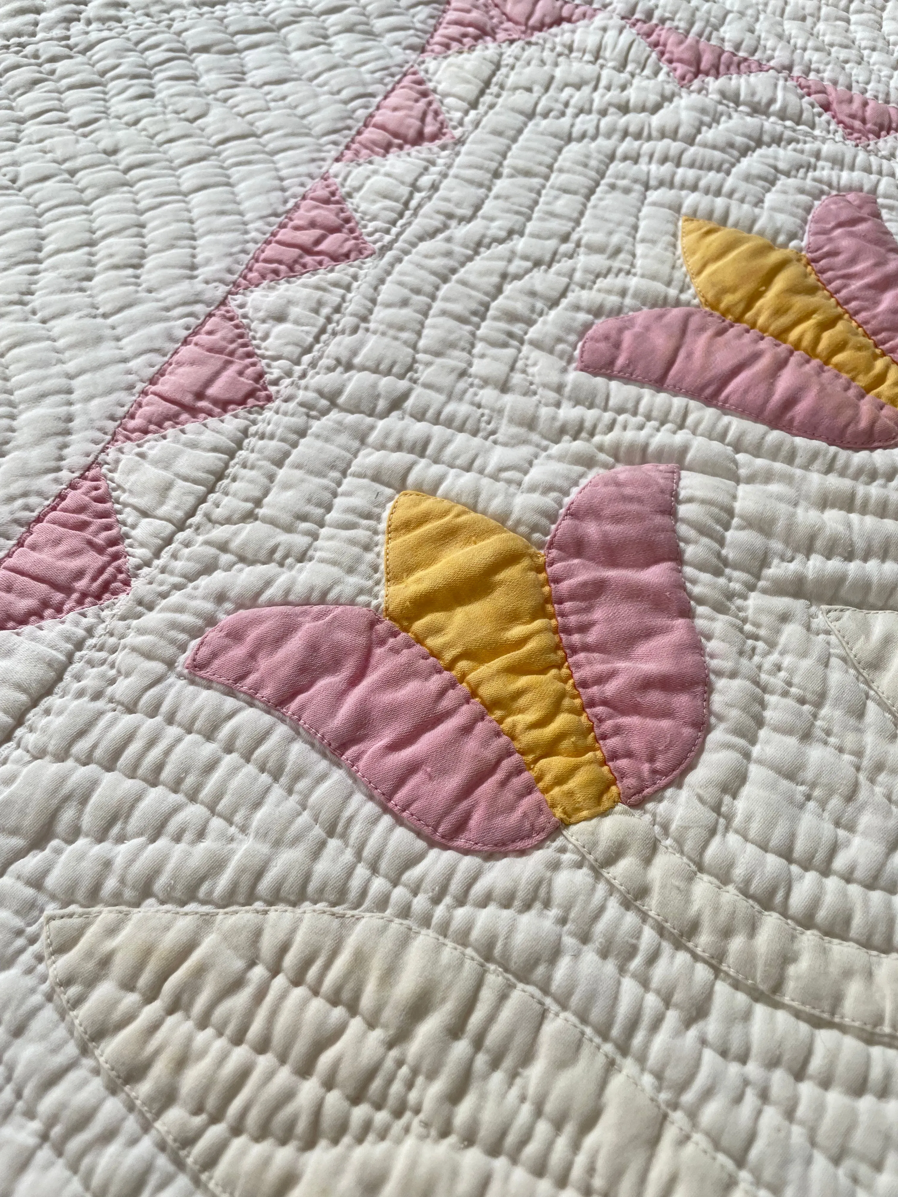 Oak Leaf Tulip Antique Quilt