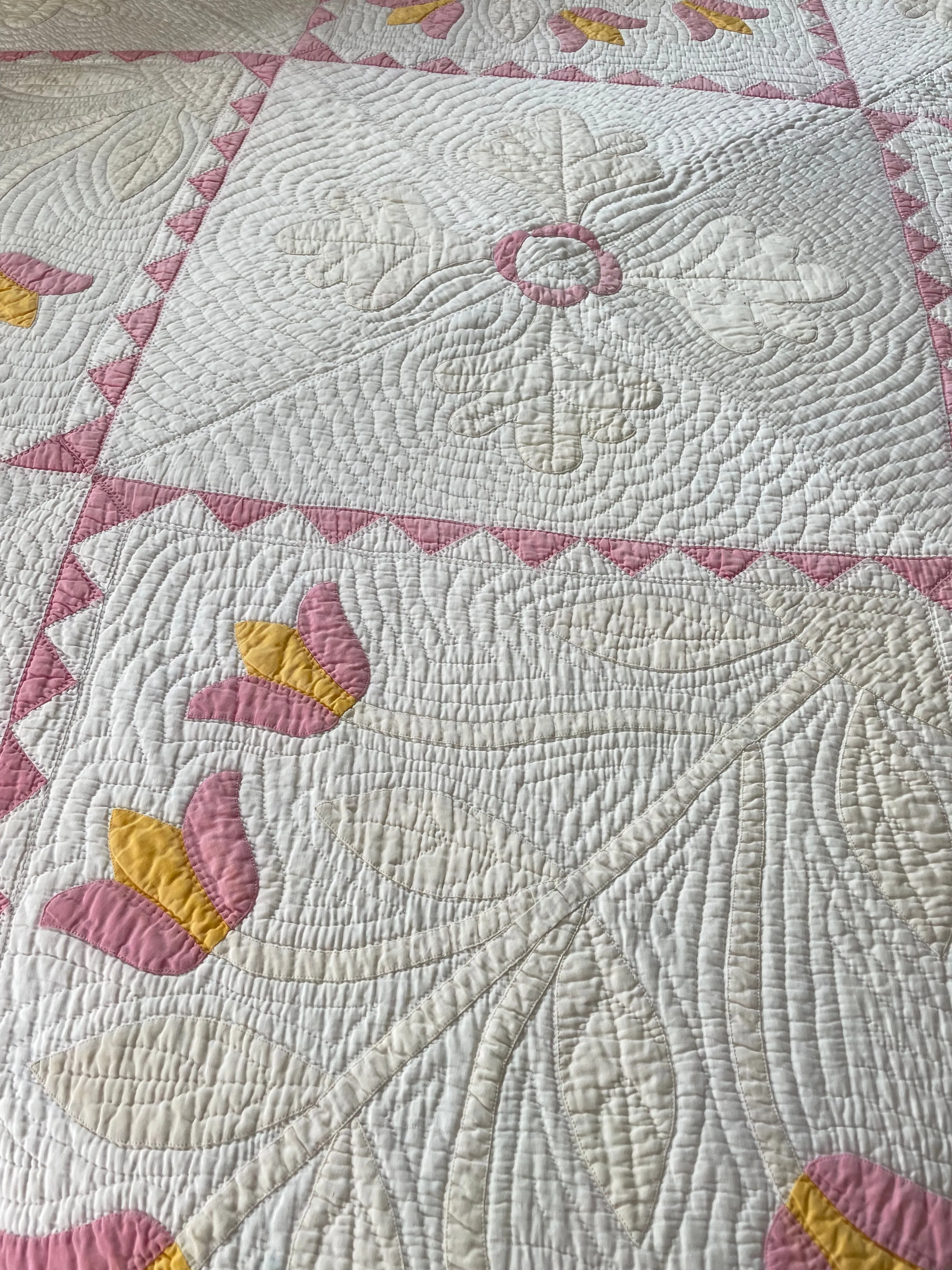 Oak Leaf Tulip Antique Quilt