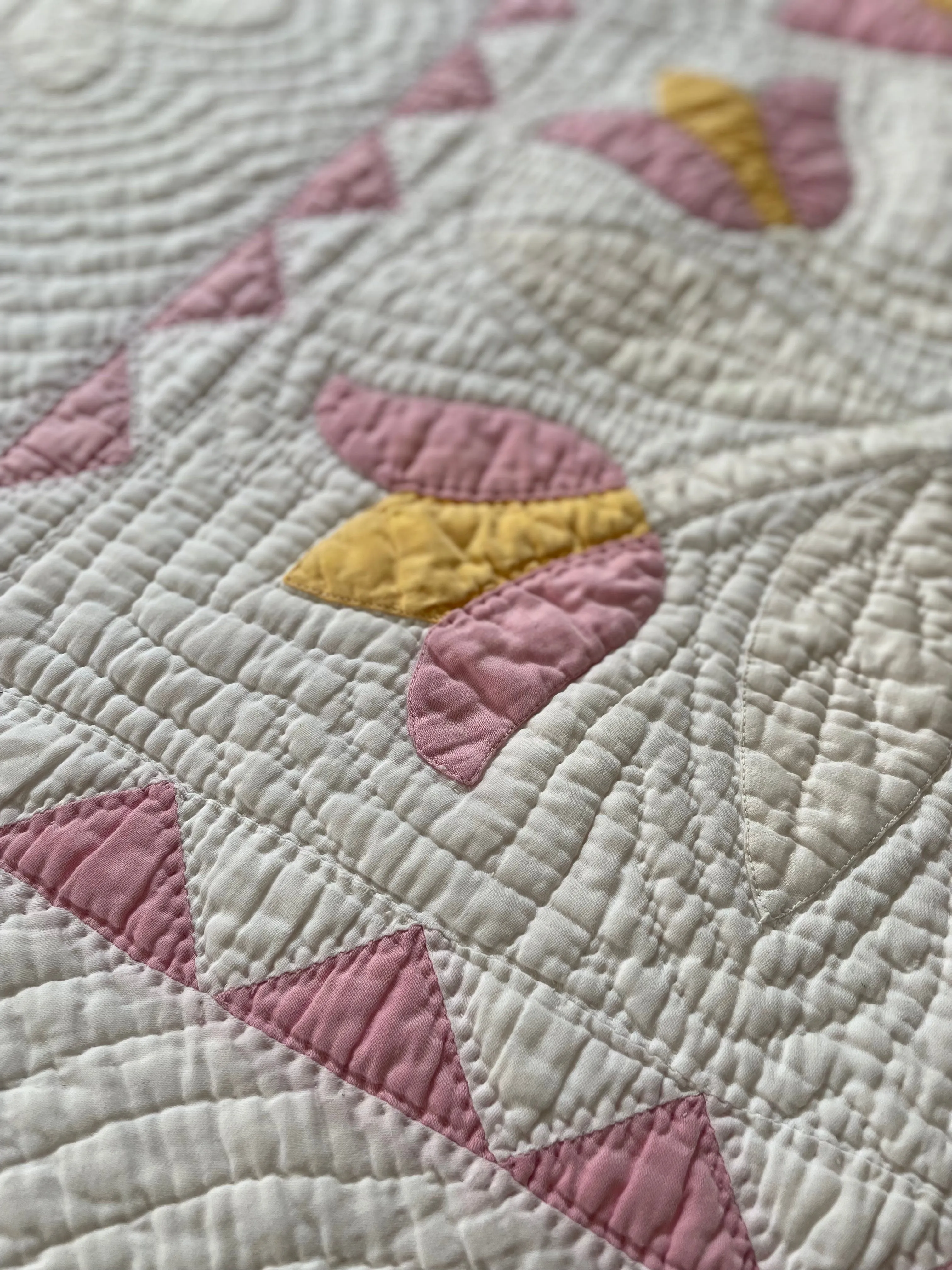 Oak Leaf Tulip Antique Quilt