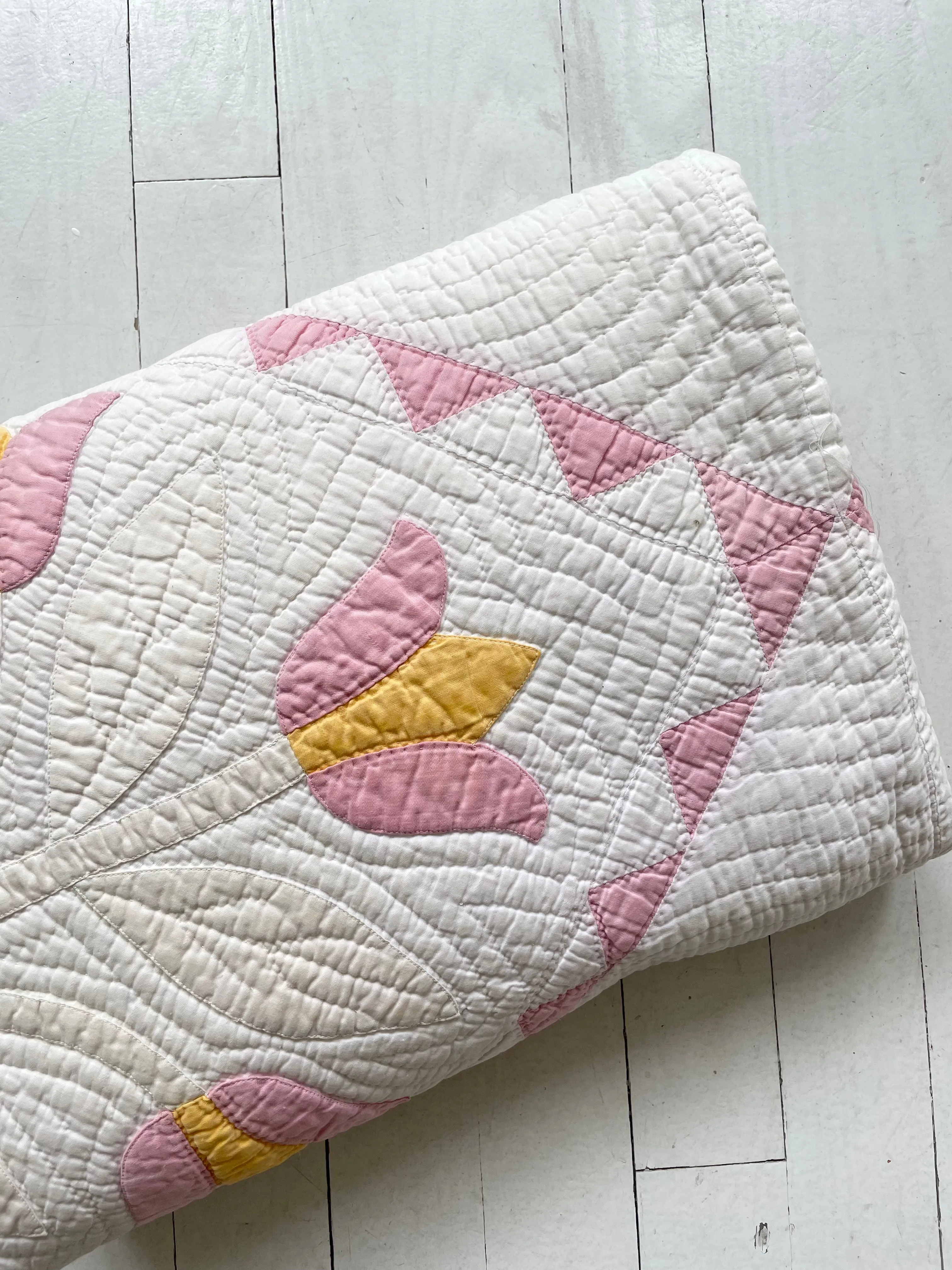 Oak Leaf Tulip Antique Quilt