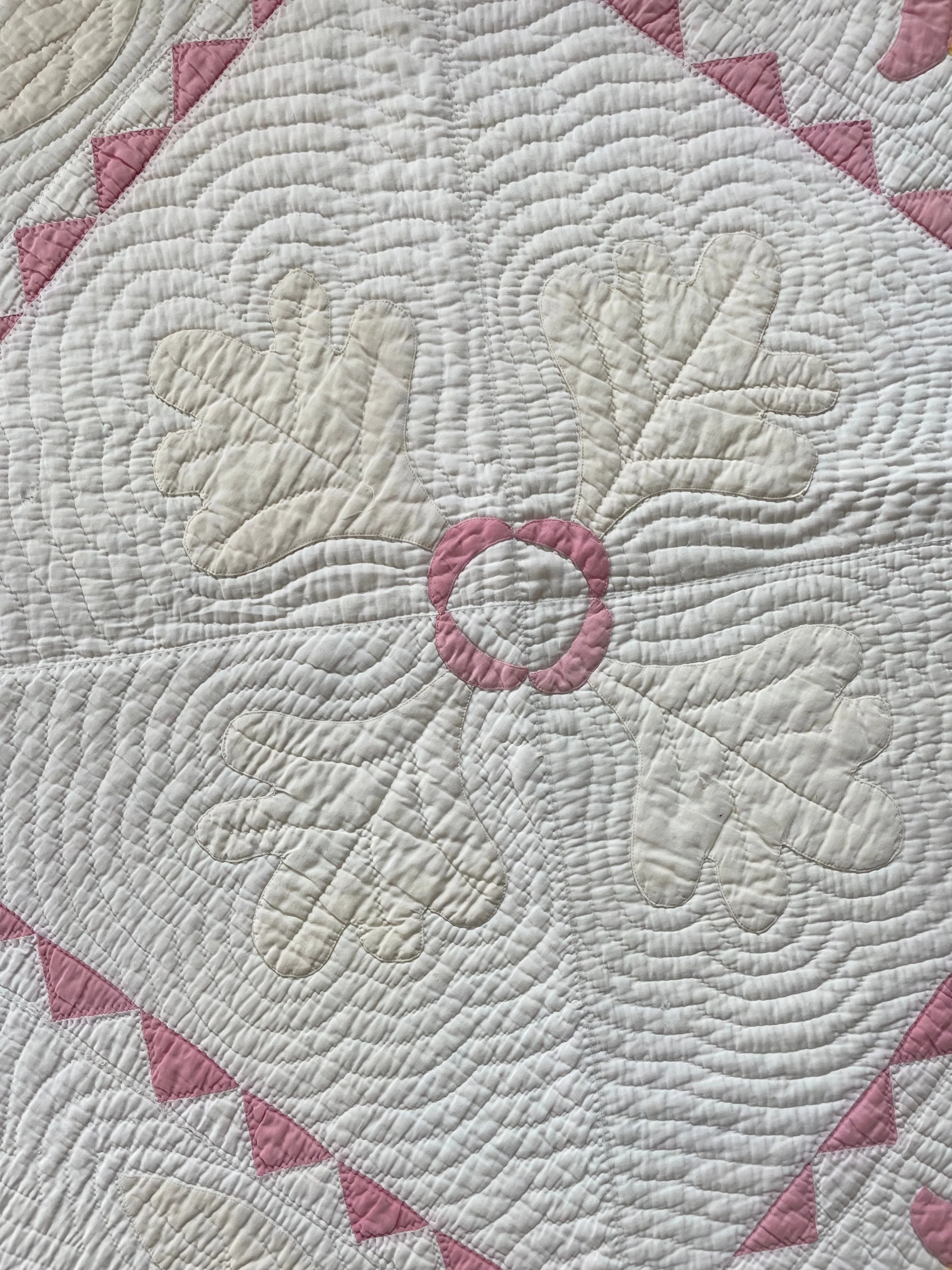 Oak Leaf Tulip Antique Quilt