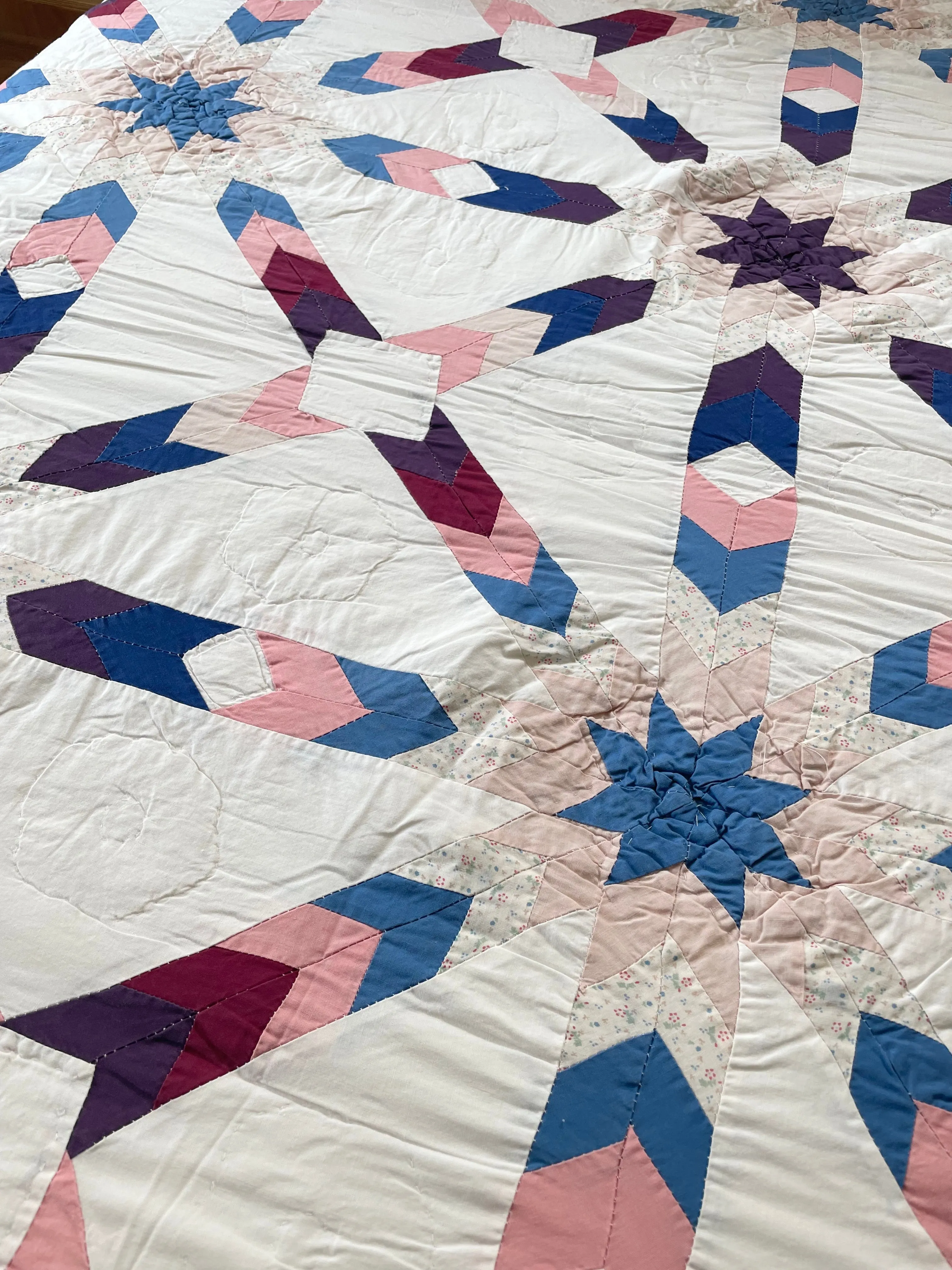 Radiant Star Patchwork Quilt