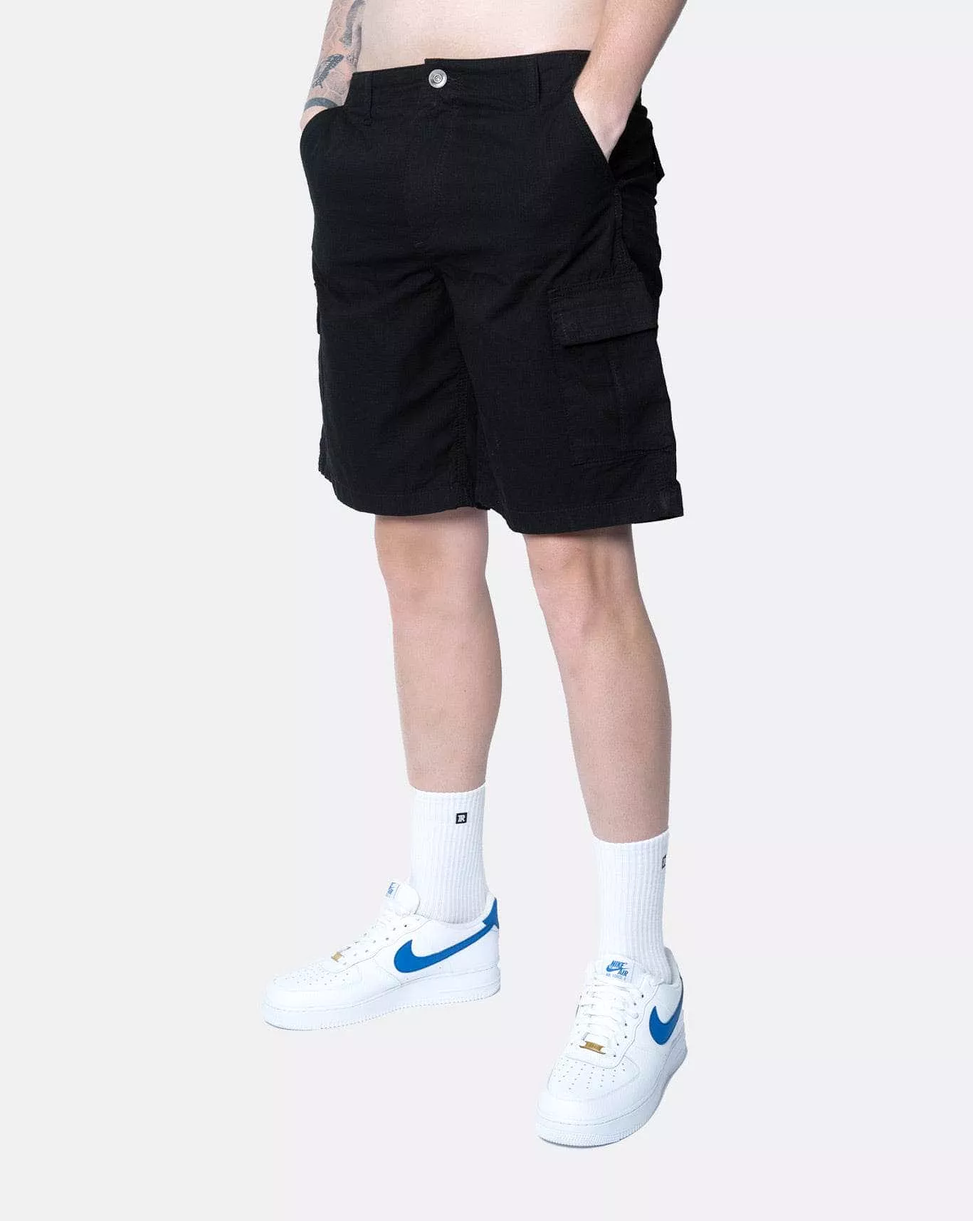 ripstop cargo shorts trainers