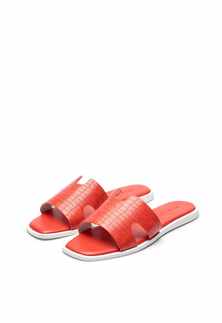 Solid Cutout Slip On Sandals