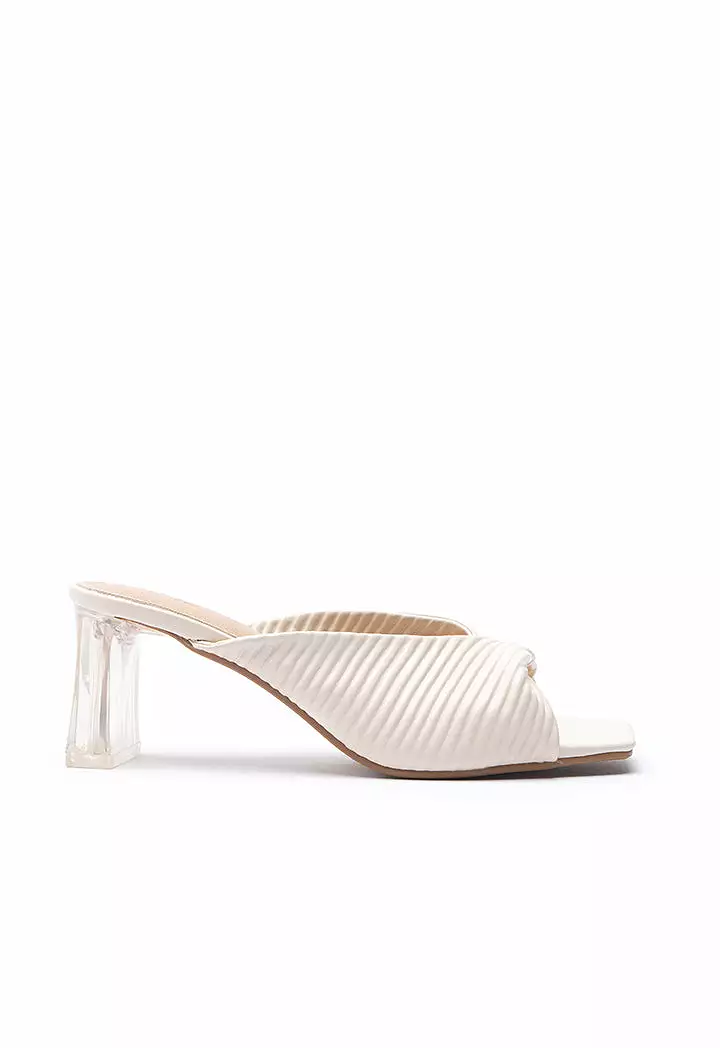 Square Vamp Slip On Sandals