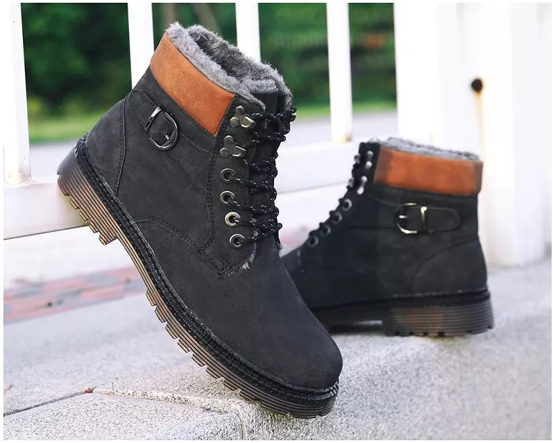 Stylish Leather Winter Boots for Men