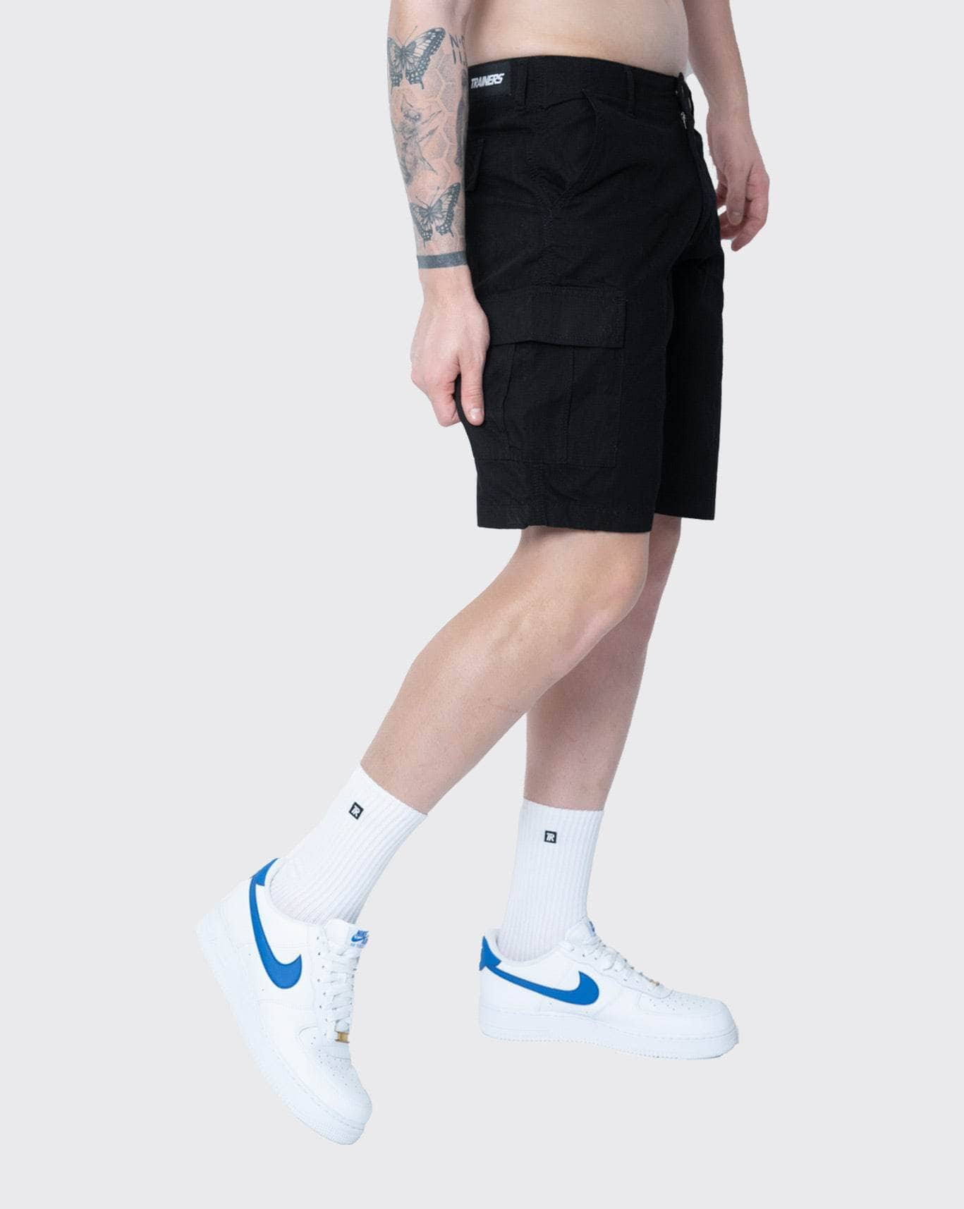 trainers cargo shorts in ripstop material