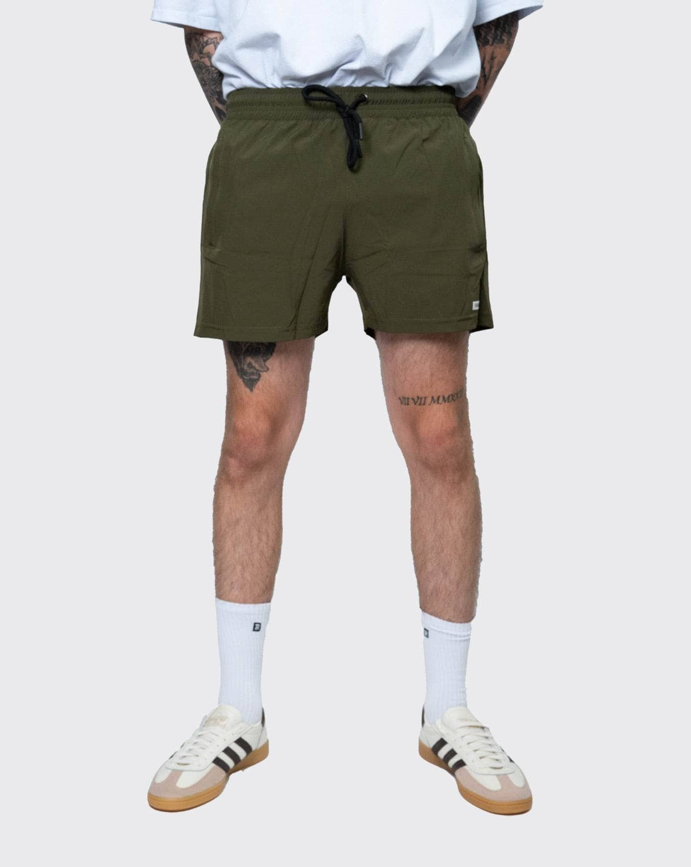 trainers version 2 runner 100mm shorts