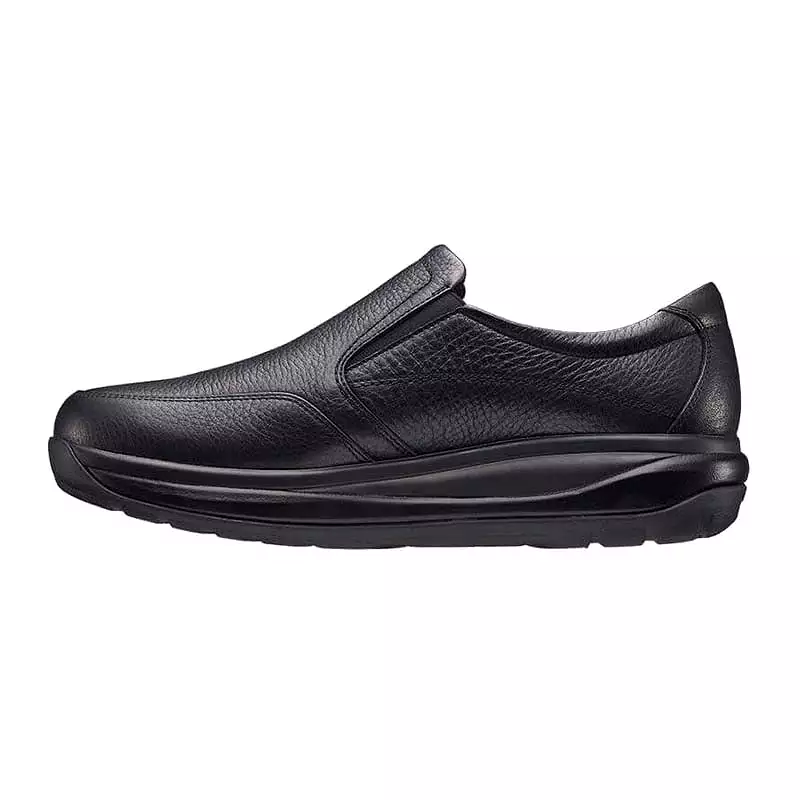 Traveler II Wide Fit Men's Leather Slip On Flat Shoe