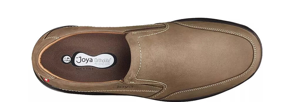 Traveler II Wide Fit Men's Leather Slip On Flat Shoe