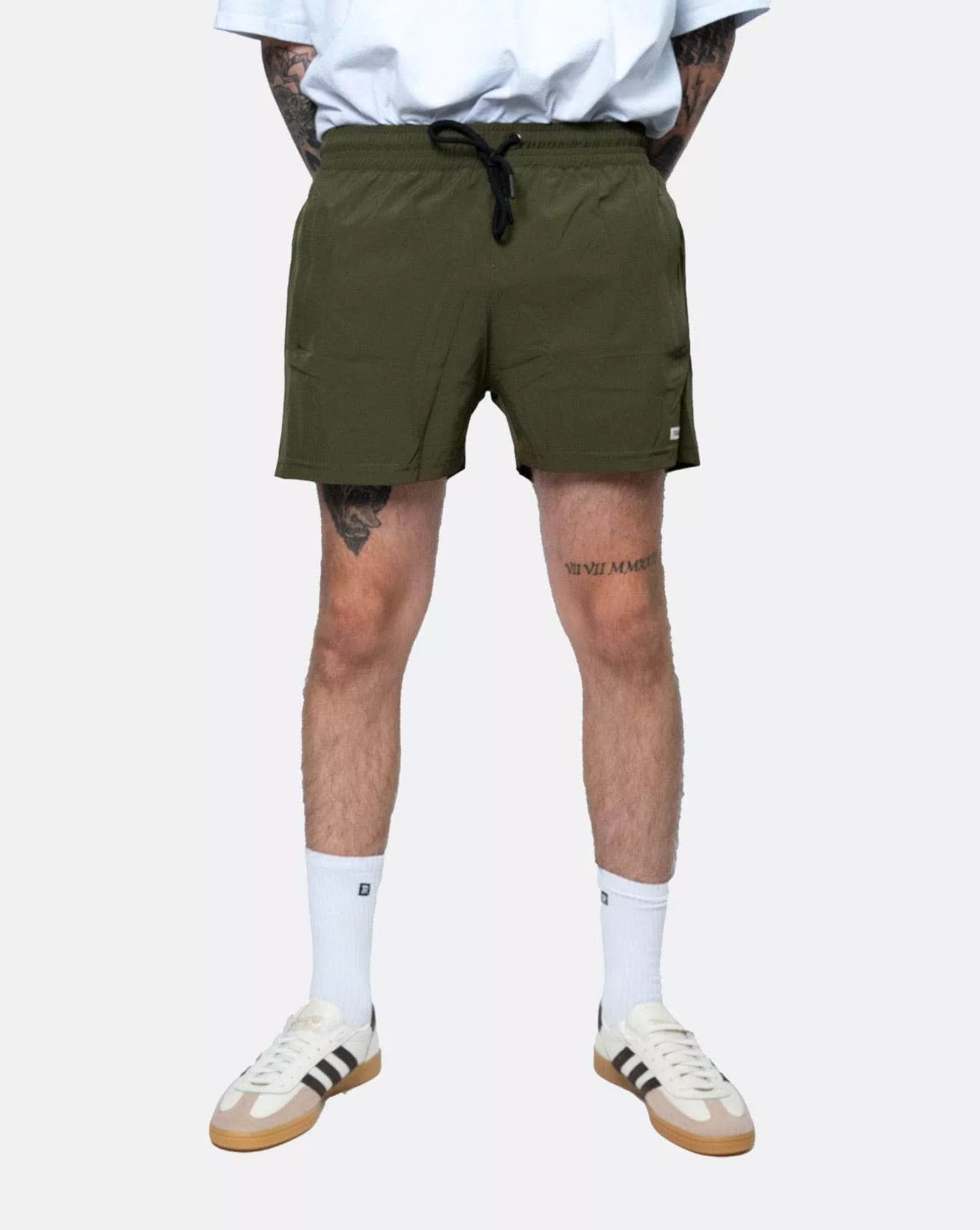 v2 Runner Short 100mm Trainers