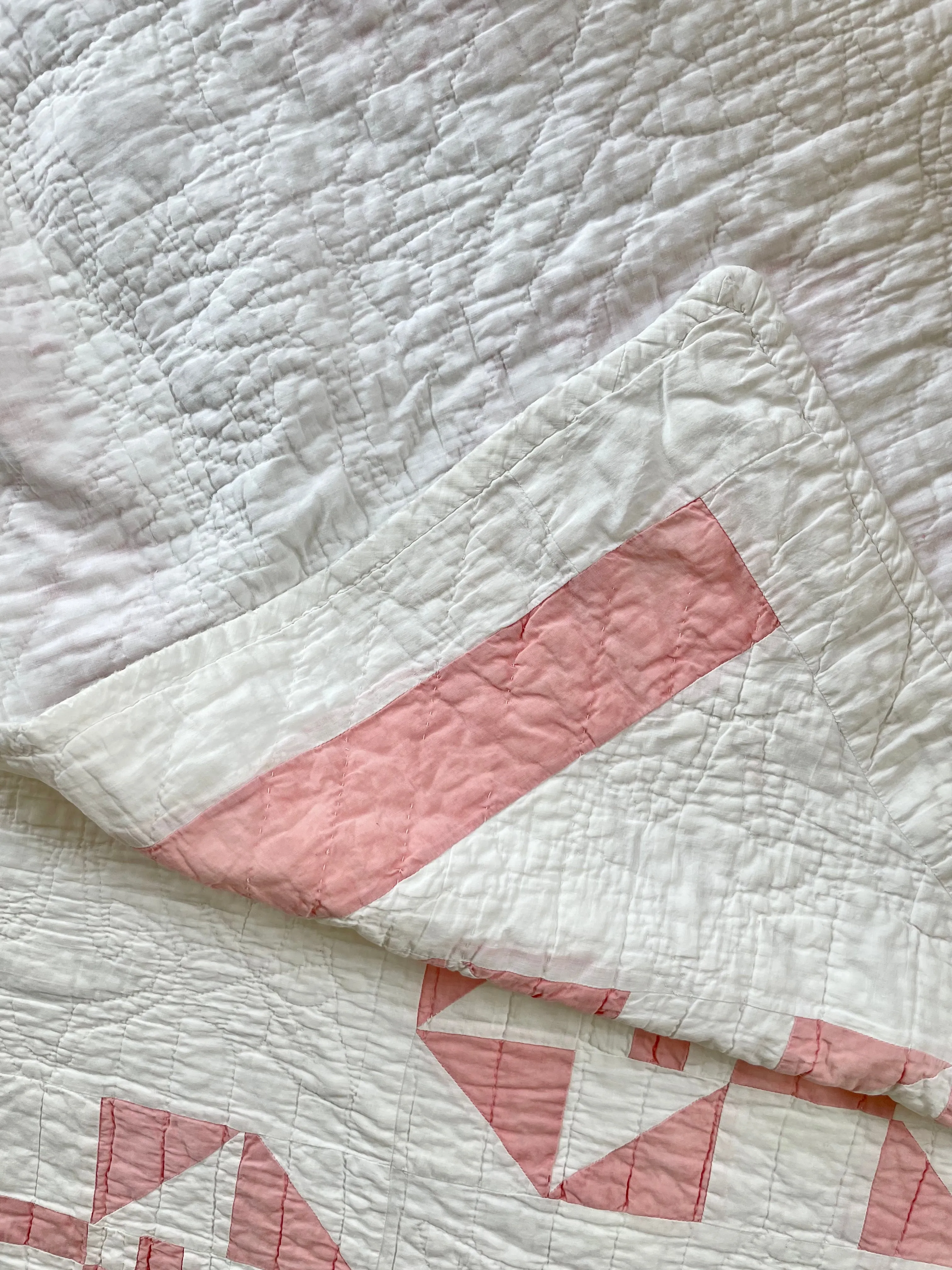 Dolly Madison Star Quilt - Vintage Americana Bedding