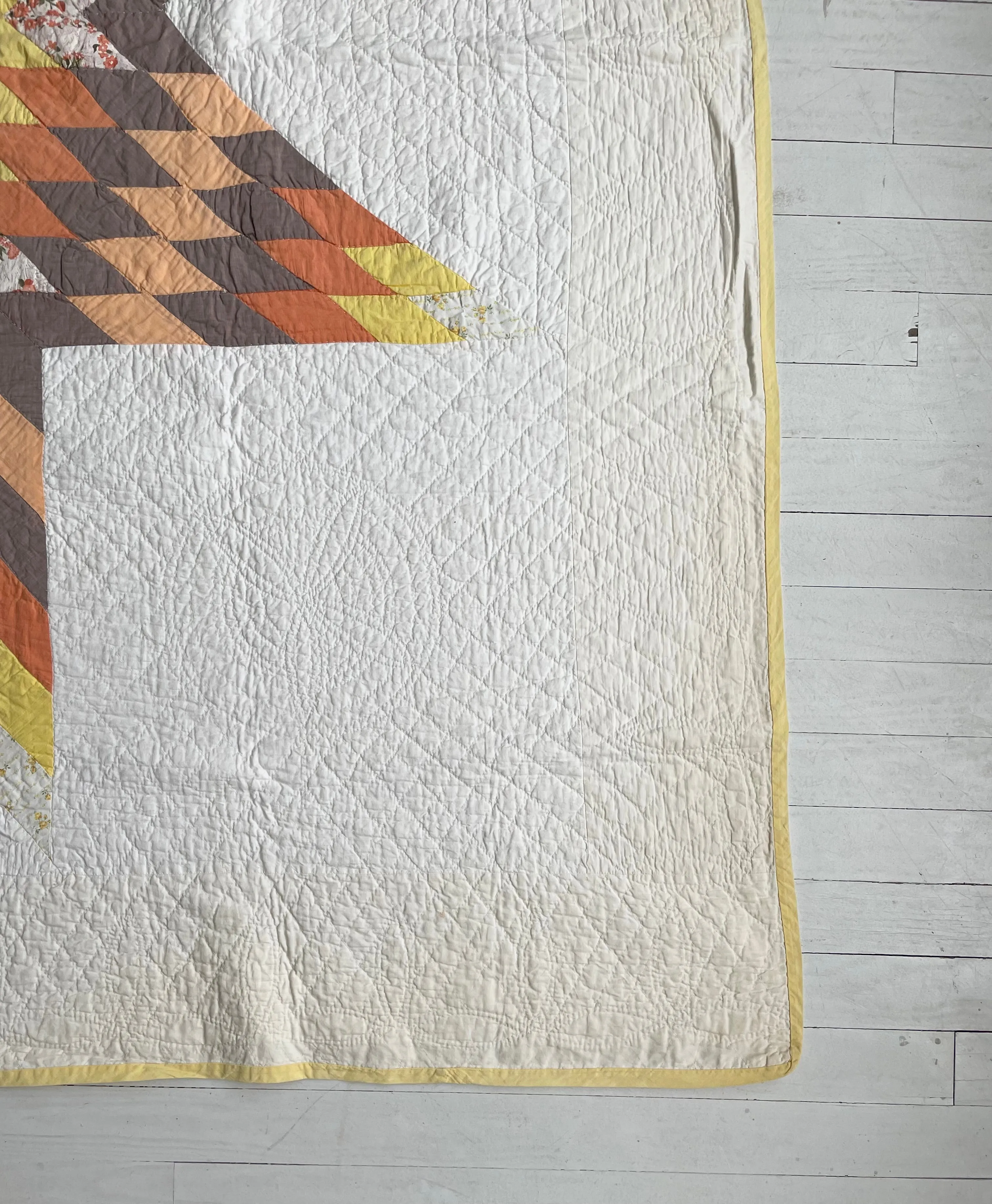 Charming Vintage Star of Bethlehem Quilt