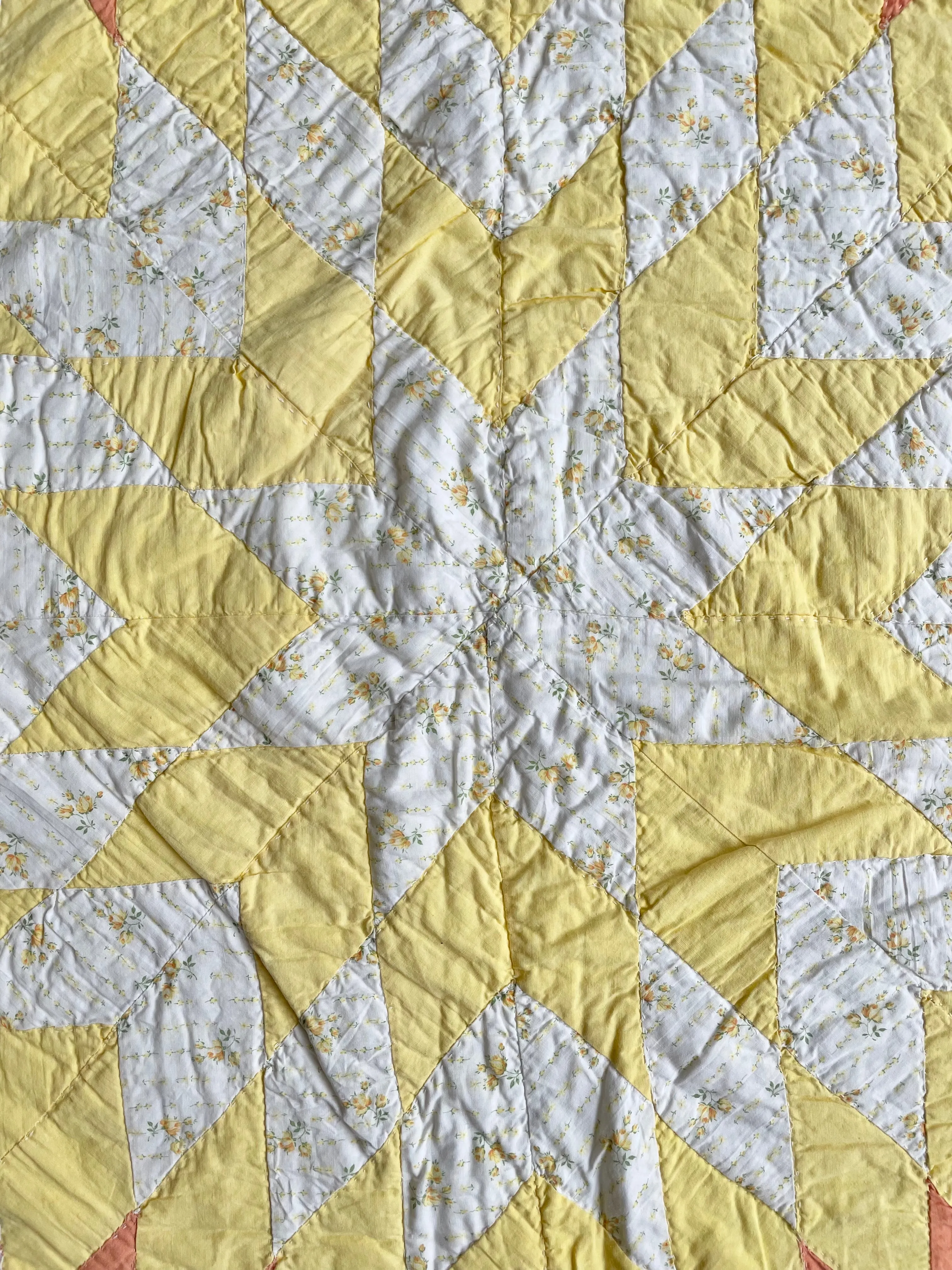 Charming Vintage Star of Bethlehem Quilt