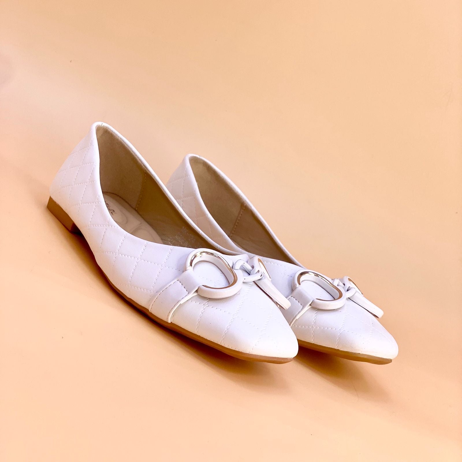 Women's flat shoes for sale - W245