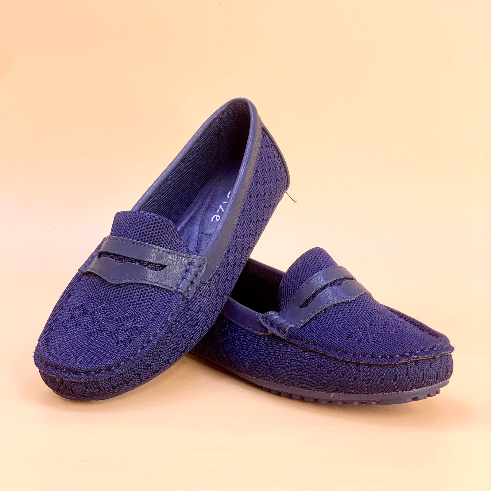 Women's flat shoes, W320