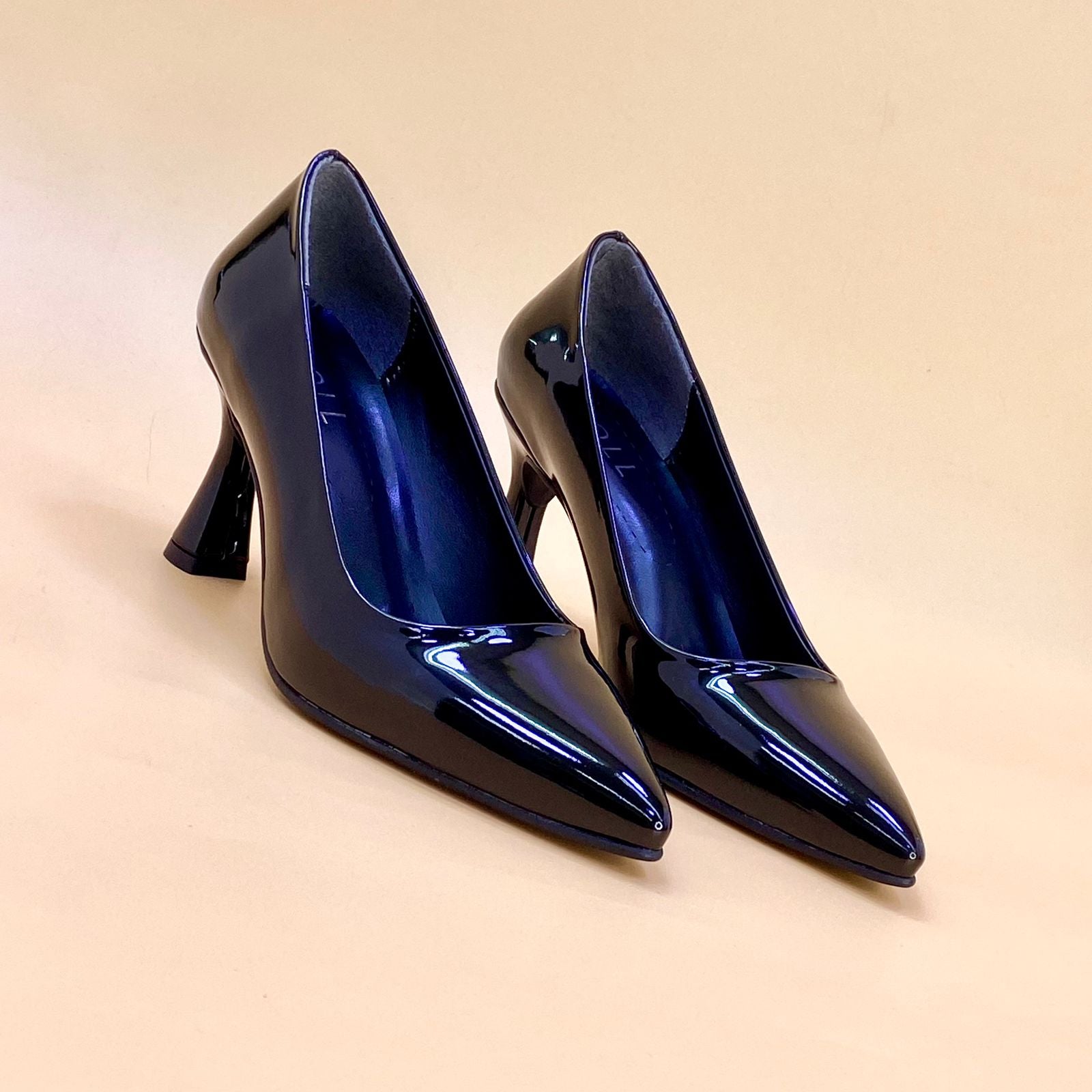 women's high heel shoes