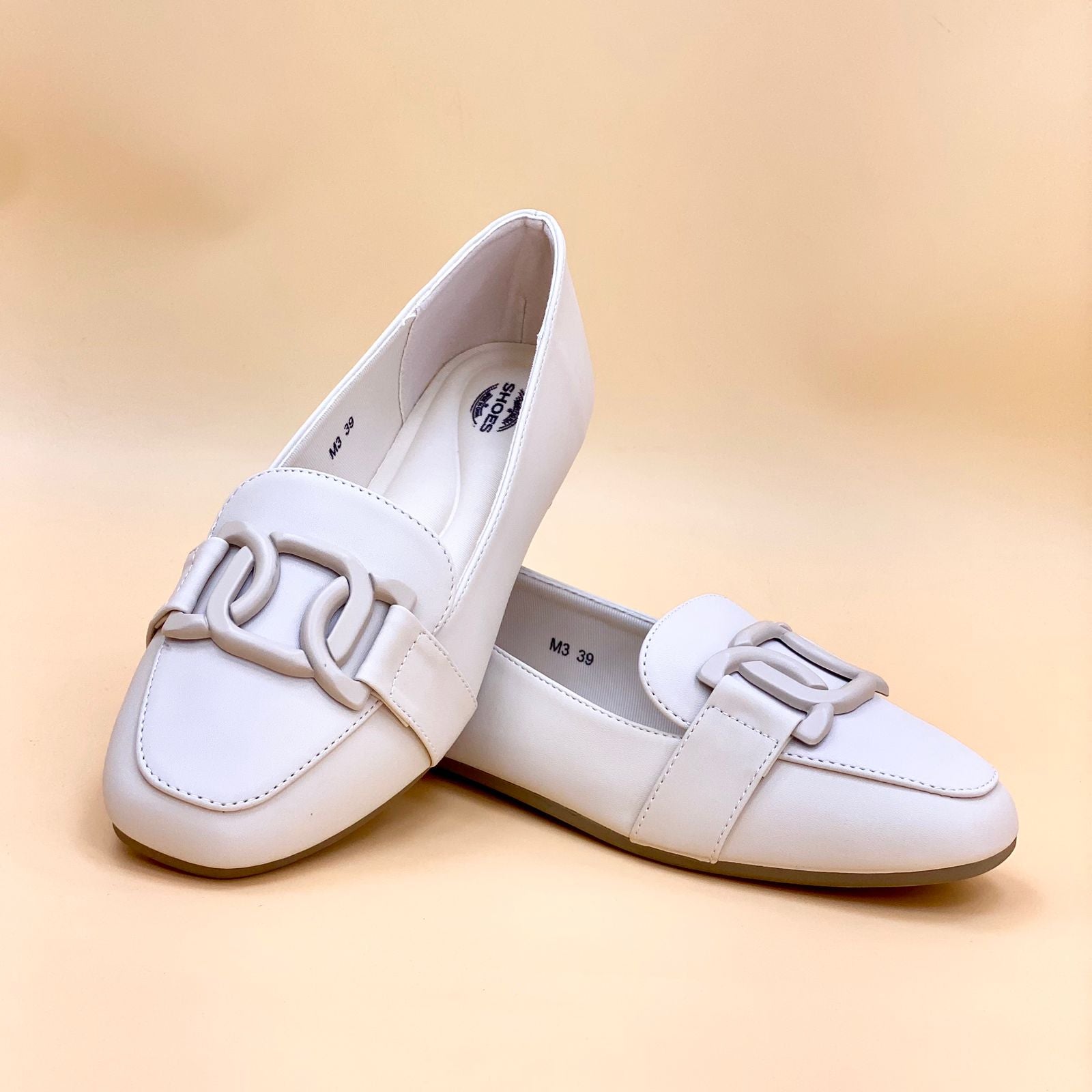 Women's Shoes W474 - Trendy and Affordable