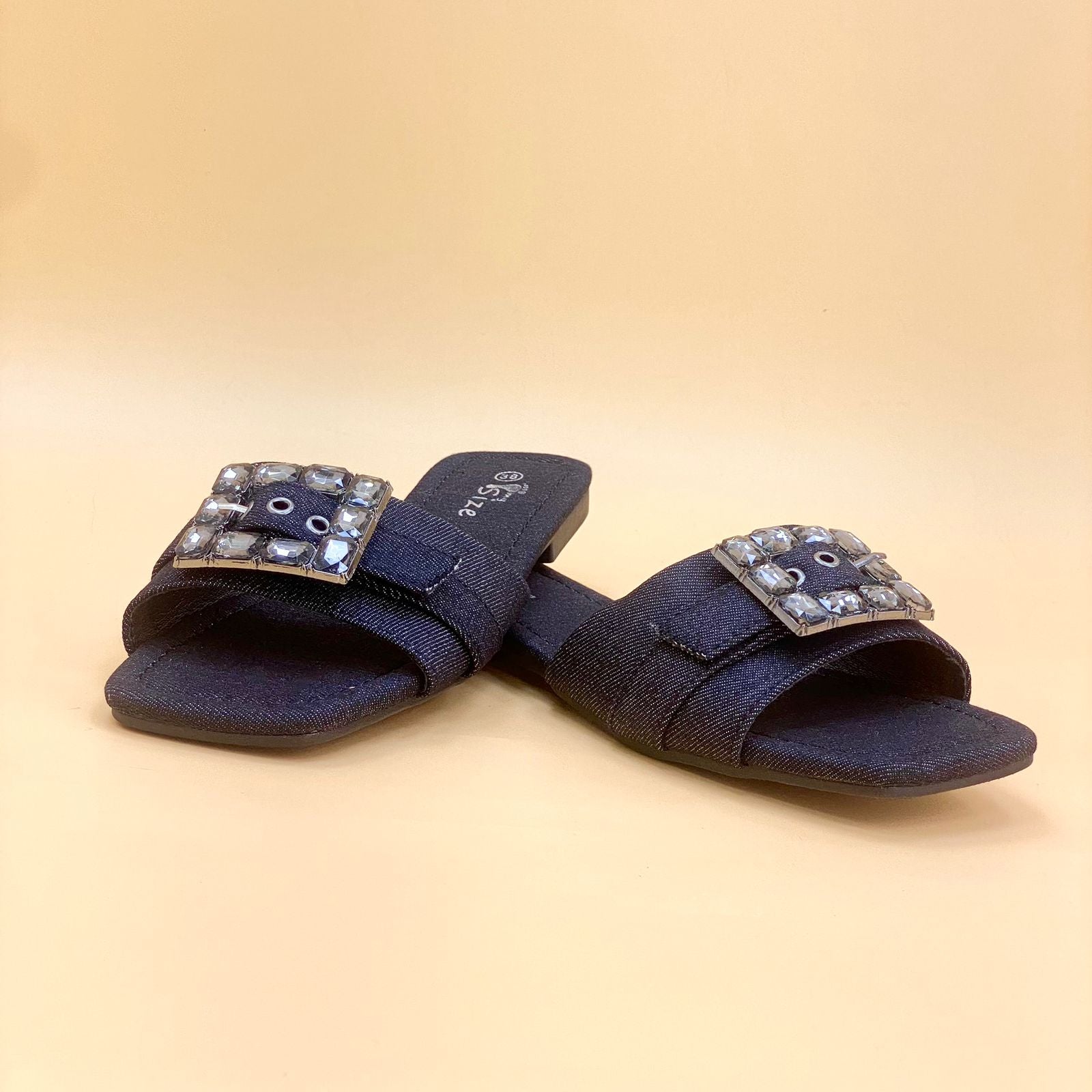 Women's Slippers for S18 - Latest Collection