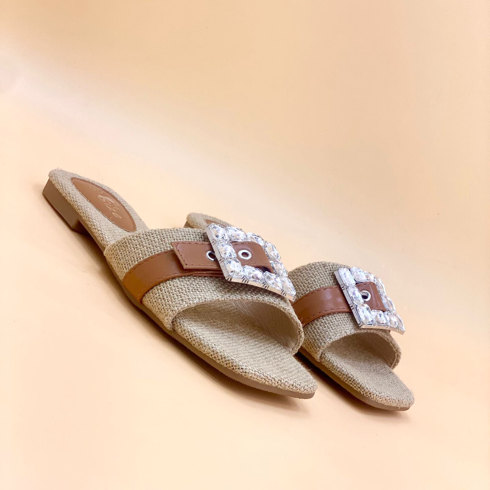 Women's Slippers for S18 - Latest Collection