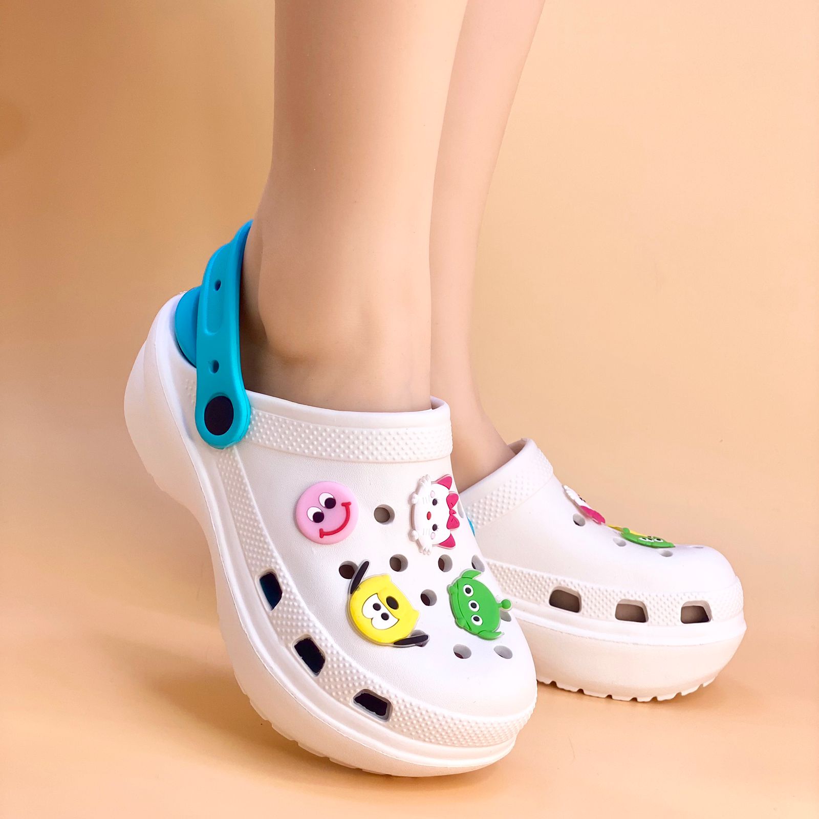 Women's Slippers W1000